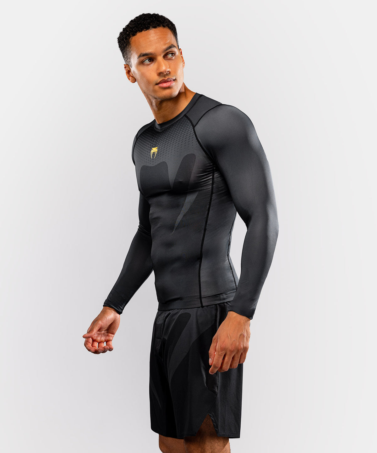 Venum Attack Rashguard de manga larga - Negro/Dorado