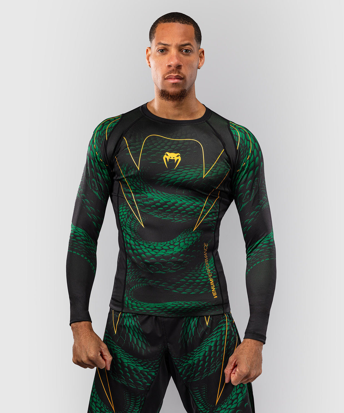 Venum Matupa Rashguard a Maniche Lunghe - Nero/Verde/Oro