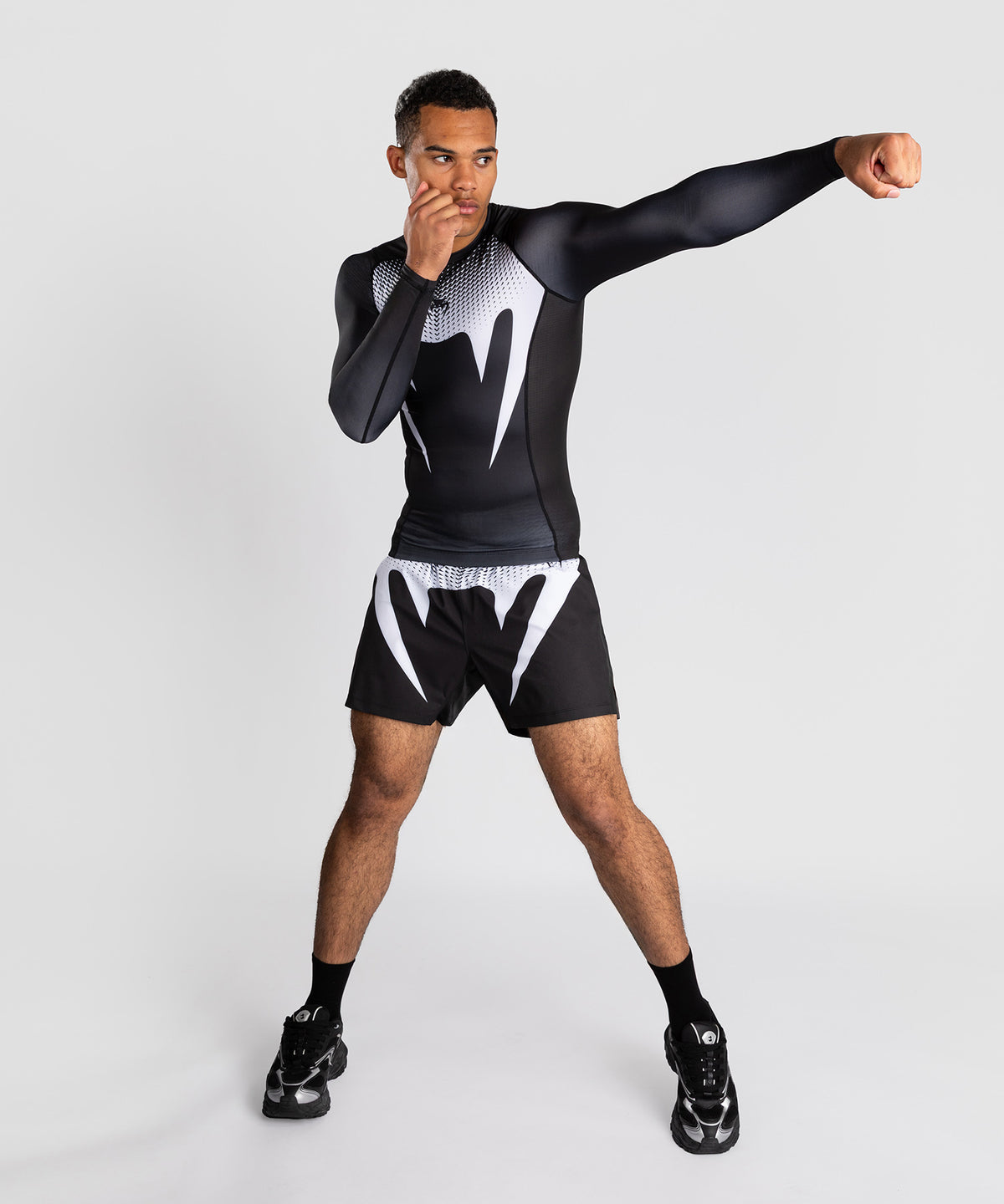 Venum No Gi Rashguards - Black/White