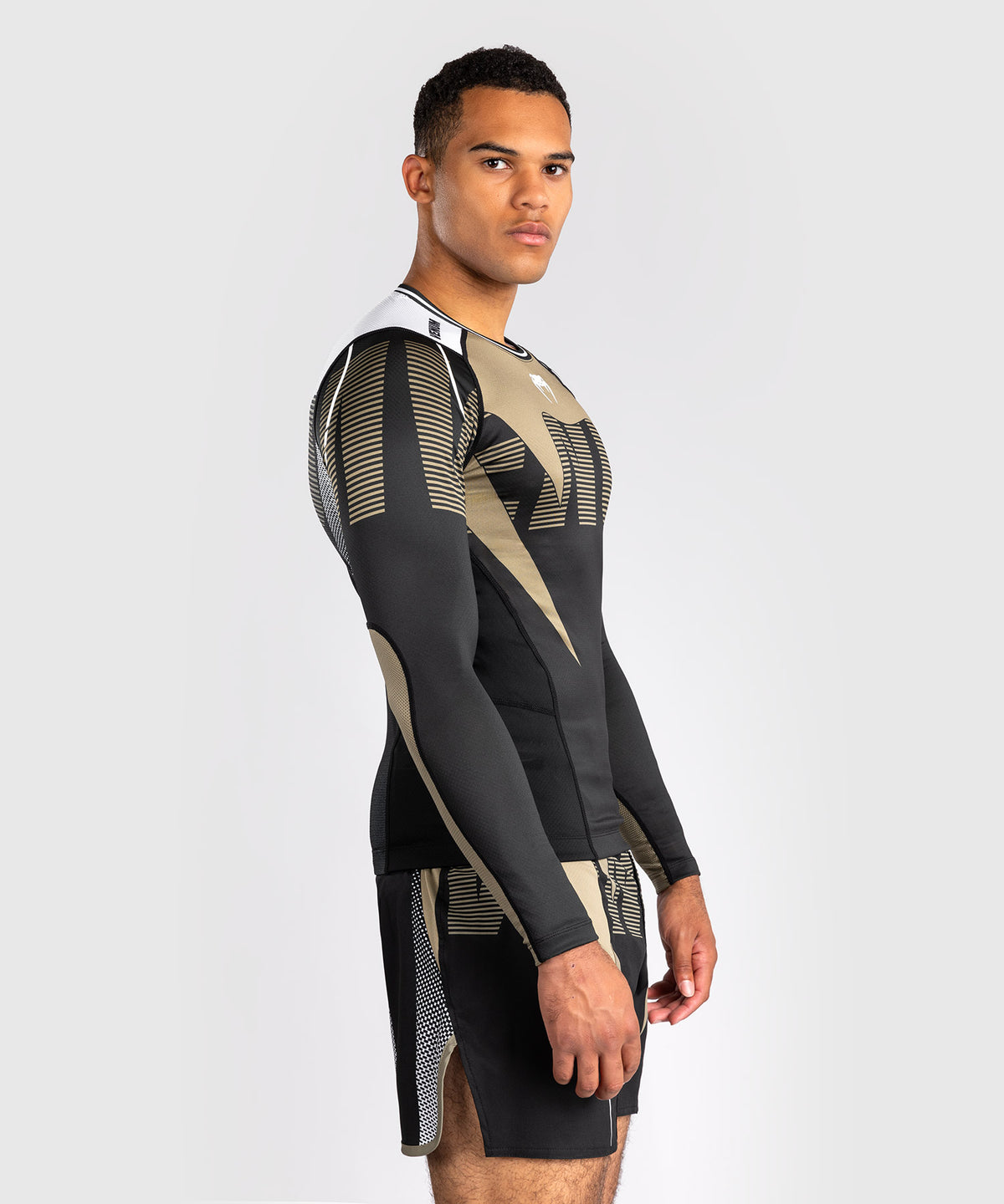 Venum Adrenaline Rashguard Manga Larga – Negro/Arena