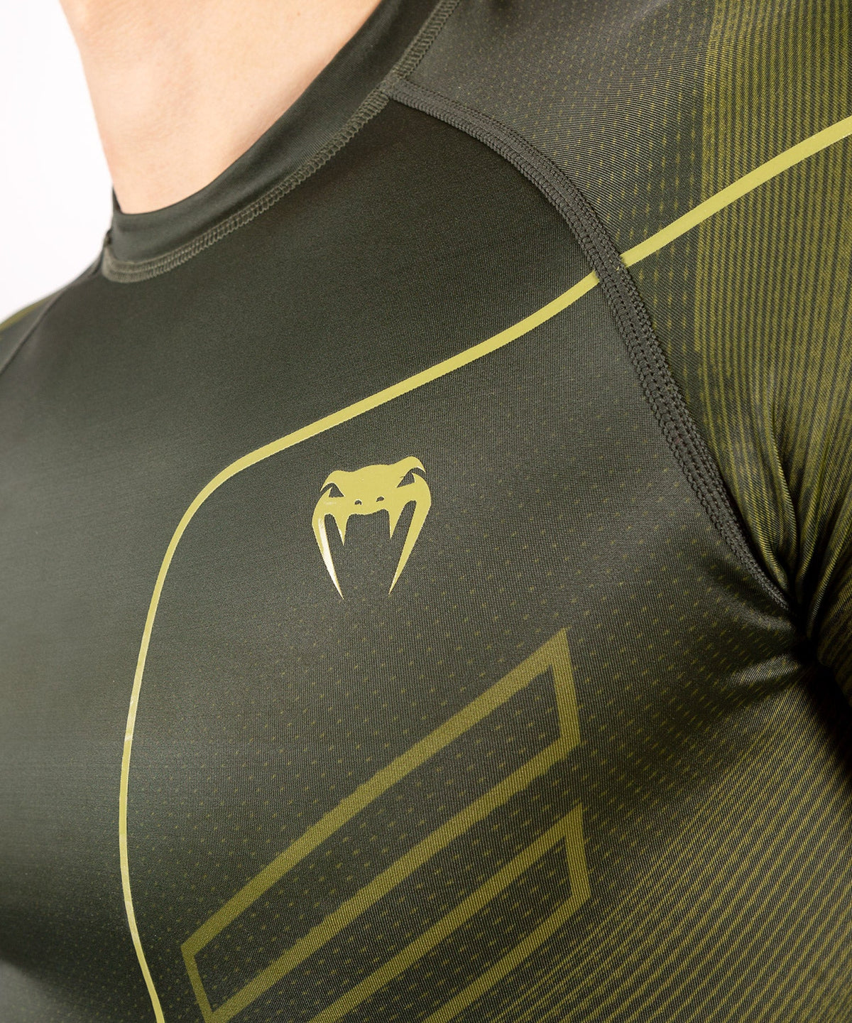 Rashguard Venum Commando Edition Loma Manches Longues - Kaki