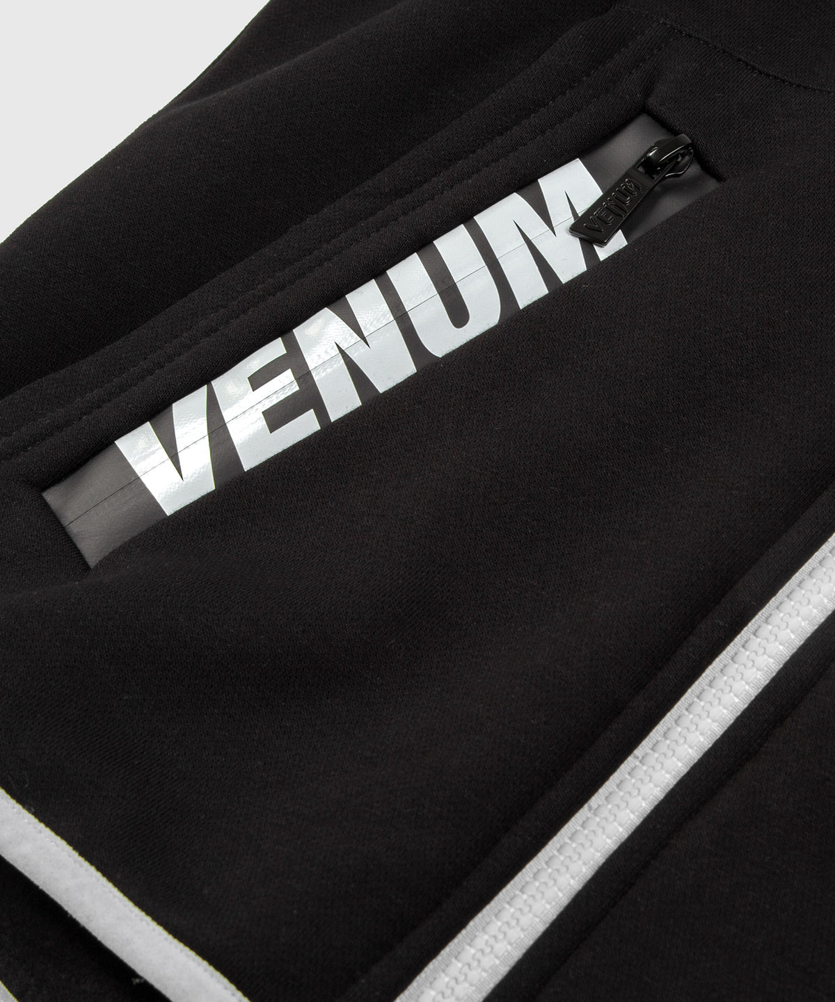 Sudadera Venum Contender 3.0 – Negro