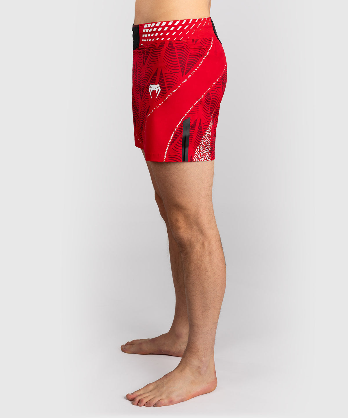 UFC Zenith by Venum Authentic Fight Night Short de pelea ajuste corto Hombre - Rojo