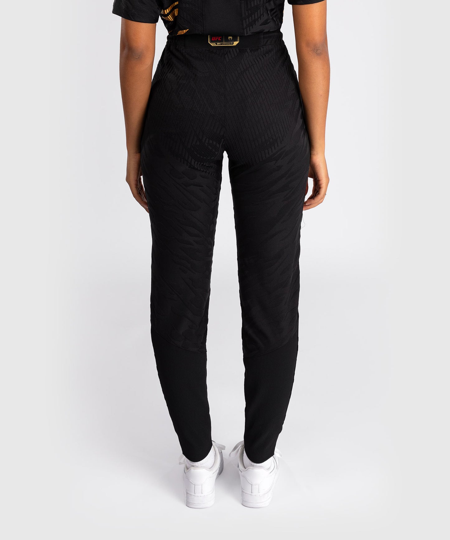UFC Fusion by Venum Authentic Fight Night Damen Walkout Hose - Champion