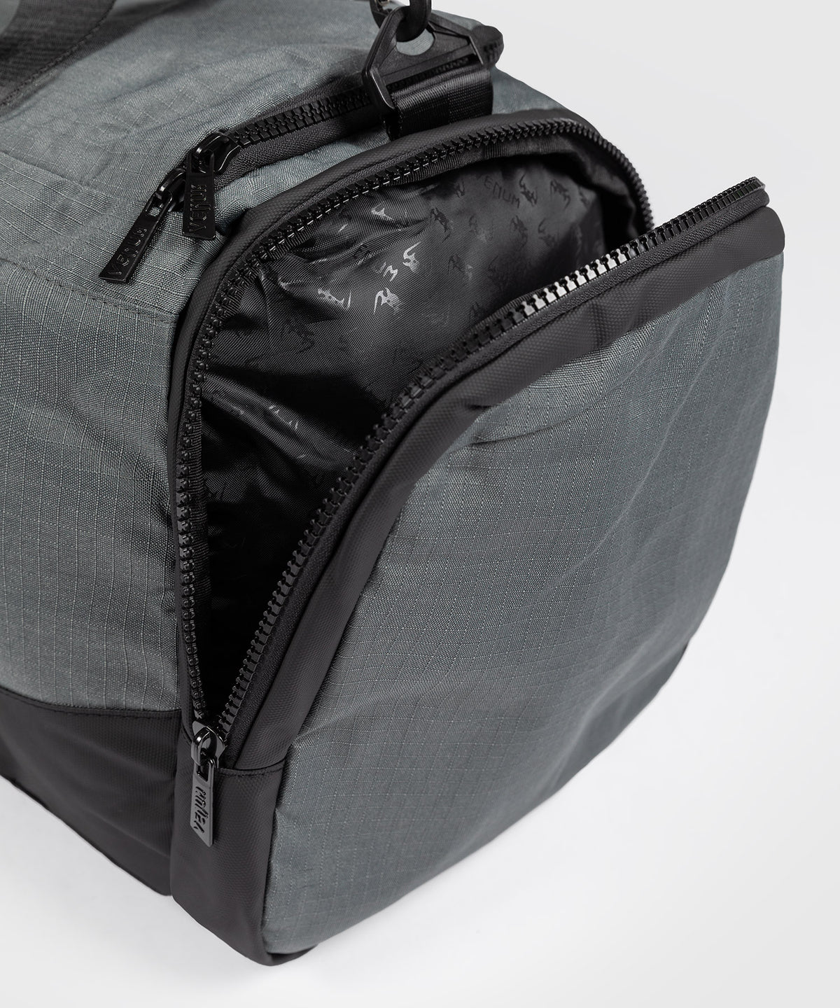 Sac de Sport Venum Evo 2 XTrem Ripstop (55-63L) – Gris Tempête