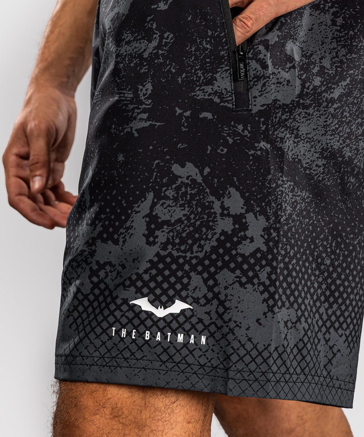 Venum x Batman Trainingsshorts - Schwarz/Grau/Weiß