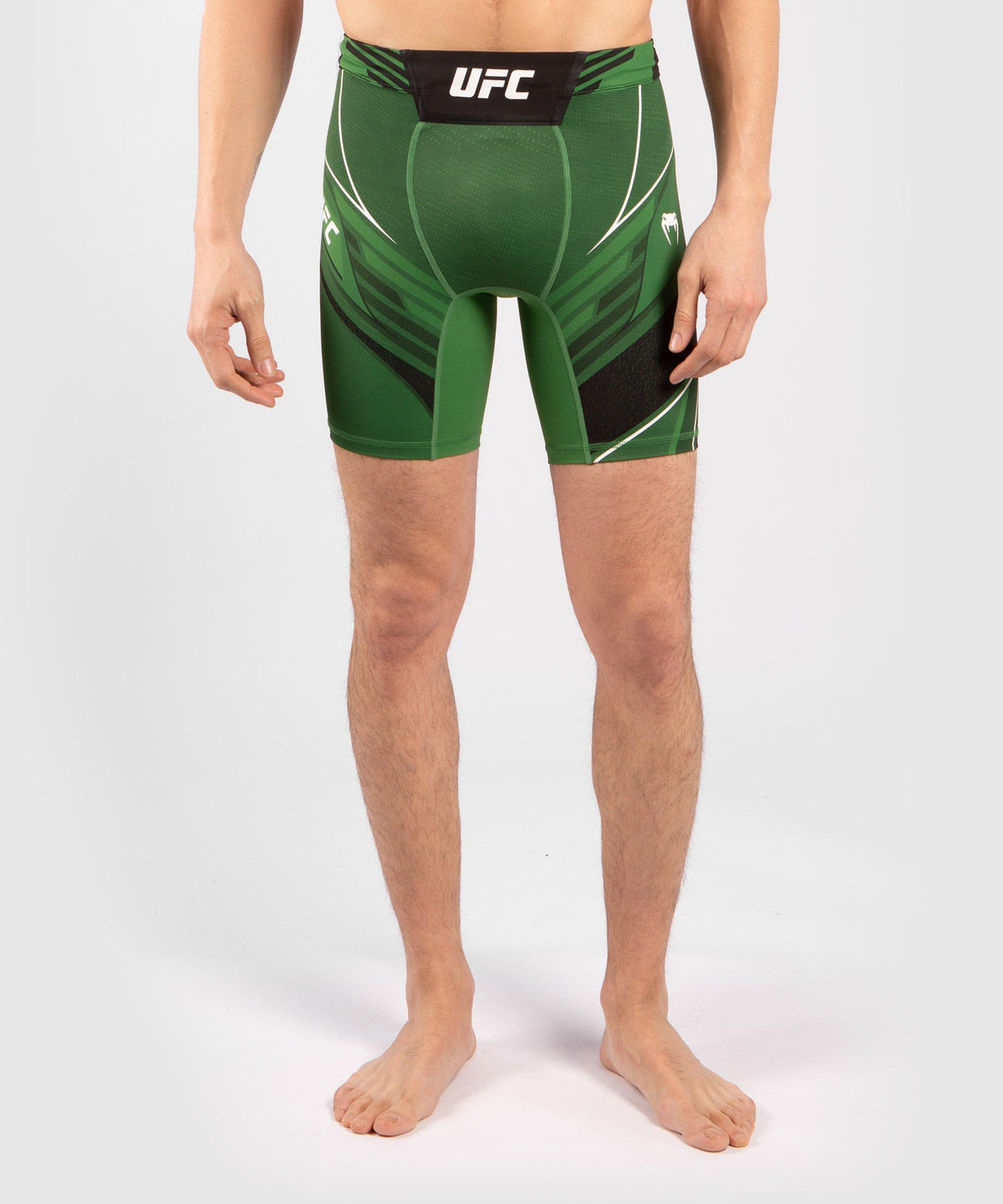 UFC Herren Kompressionsshorts Venum Authentic Fight Night - Short Cut - Grün