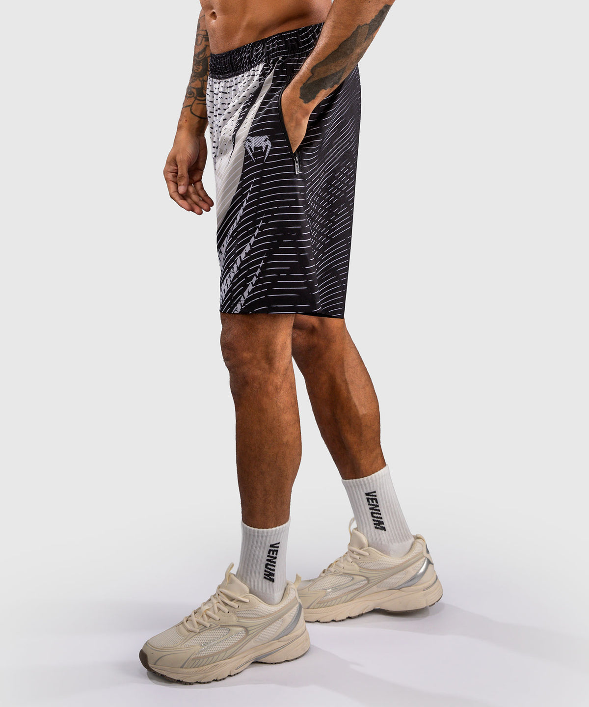 Venum Galactic 3.0 Trainingsshorts - Cremeweiß/Schwarz
