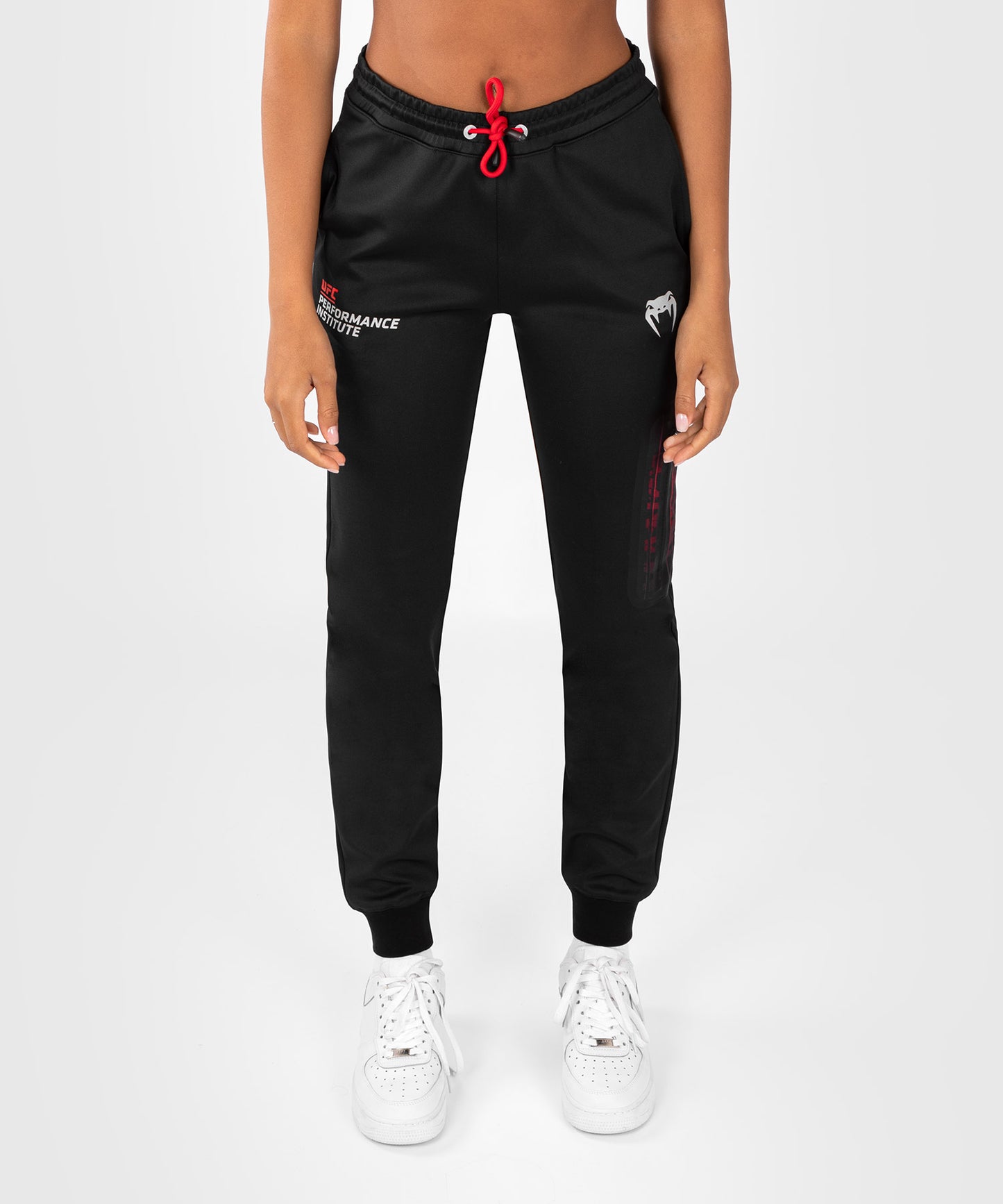 UFC Venum Performance Institute 2.0 Pantalón de Chándal para Mujer - Negro/Rojo