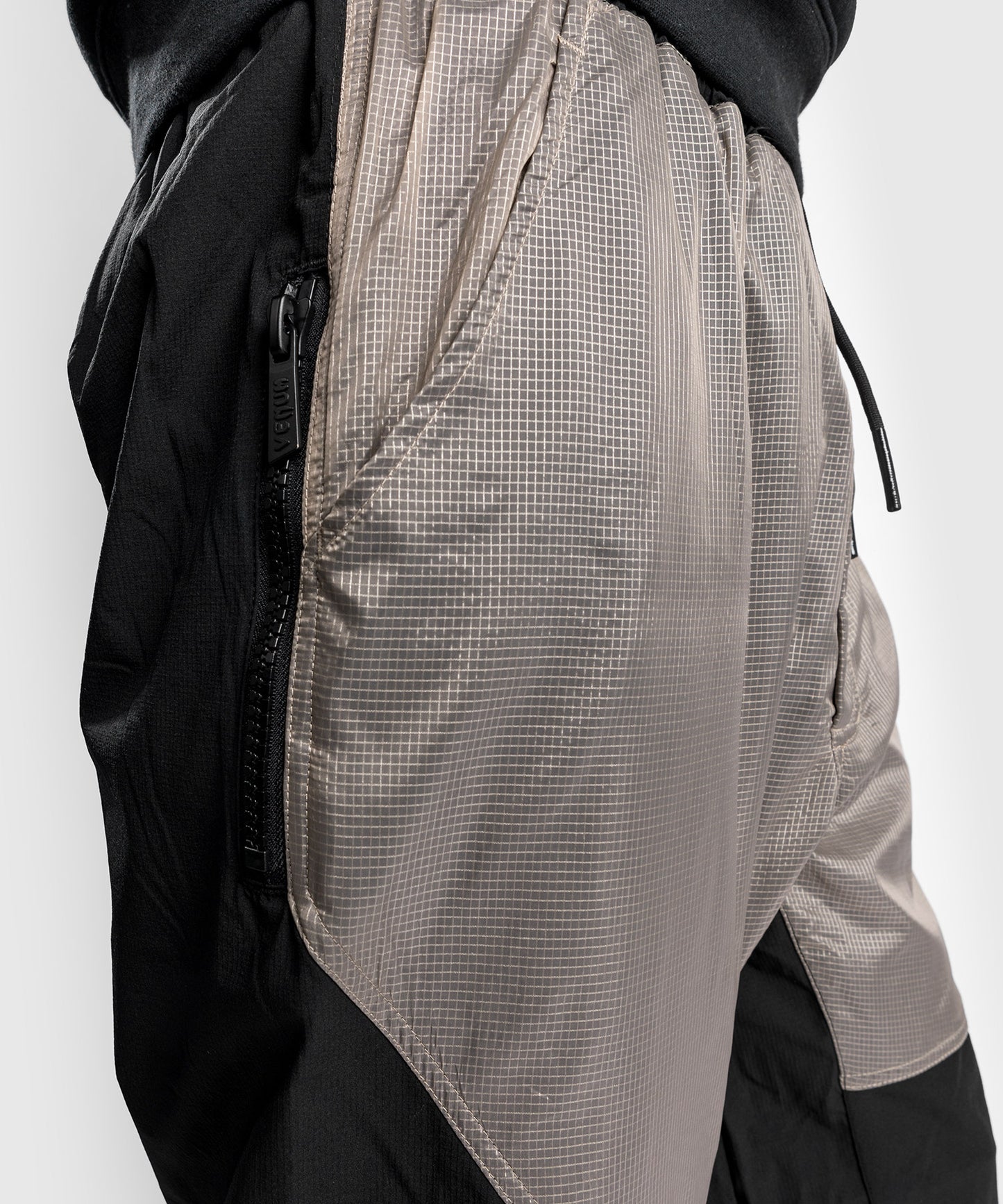 Laser XT Jogger - Oversize - Schwarz/Sand