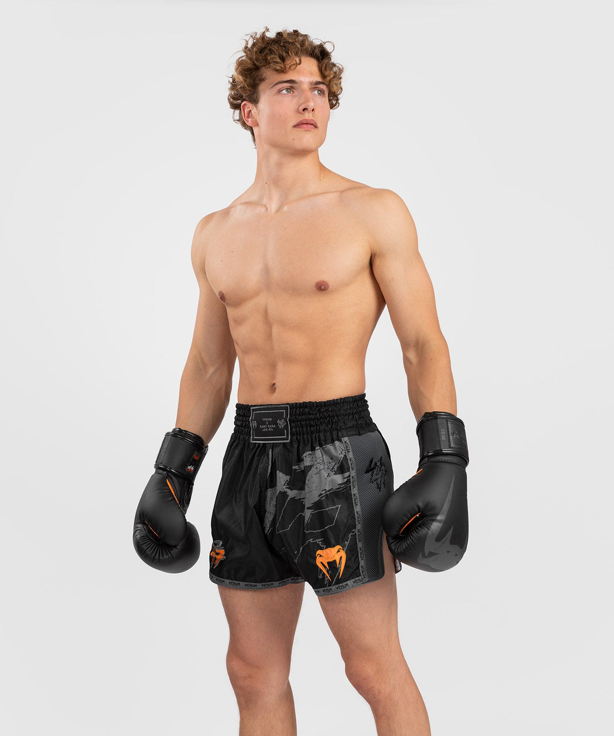 Short de Muay Thai Venum S47 - Noir/Orange