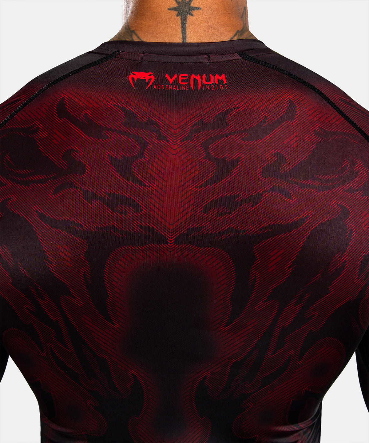 Venum Spectre Rashguard a Maniche Lunghe – Nero/Rosso