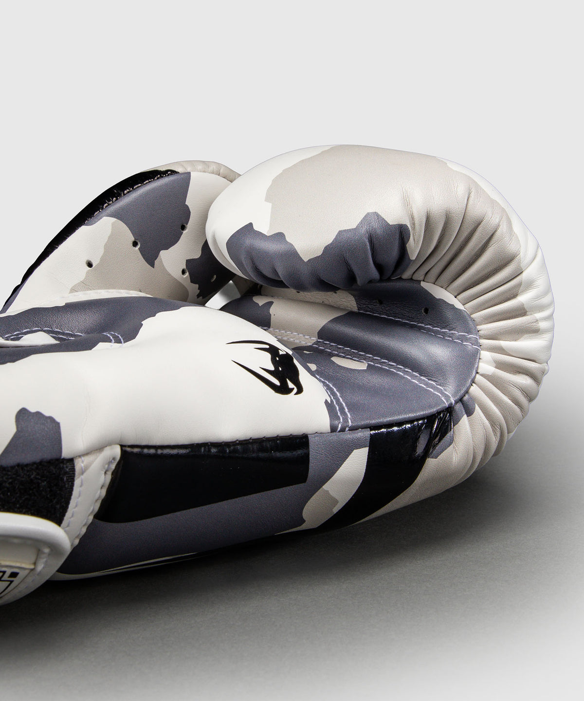 Gants de boxe Venum Elite Camo - Blanc/Gris Clair