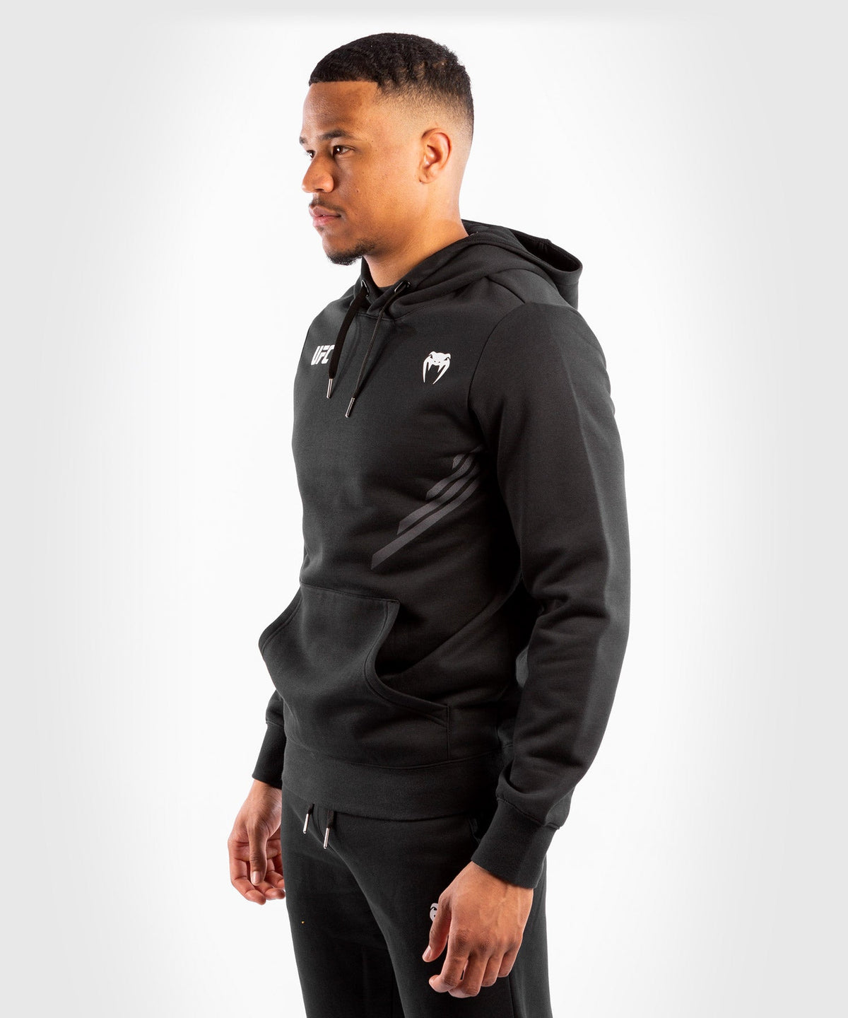 Men's UFC Venum Replica Sweatshirt - Black