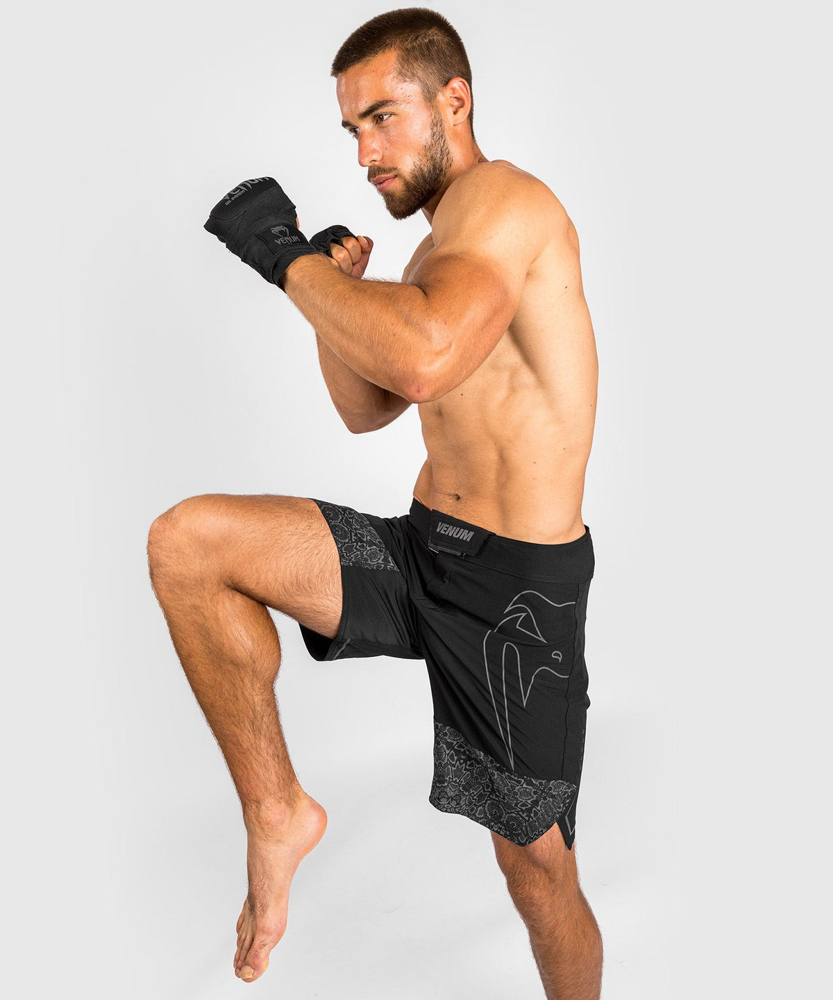 Venum Reflective MMA Short Light 4.0 - Black/Black