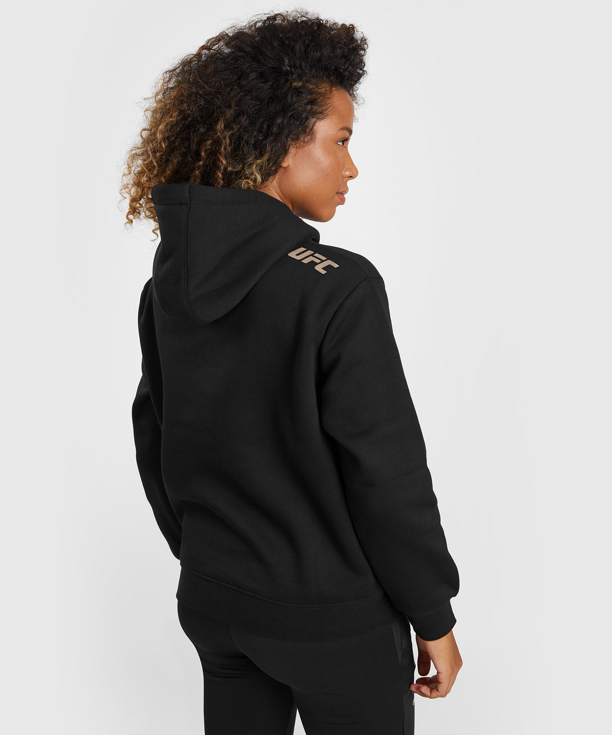 UFC Adrenaline by Venum Fight Week Pullover Hoodie für Frauen - Schwarz