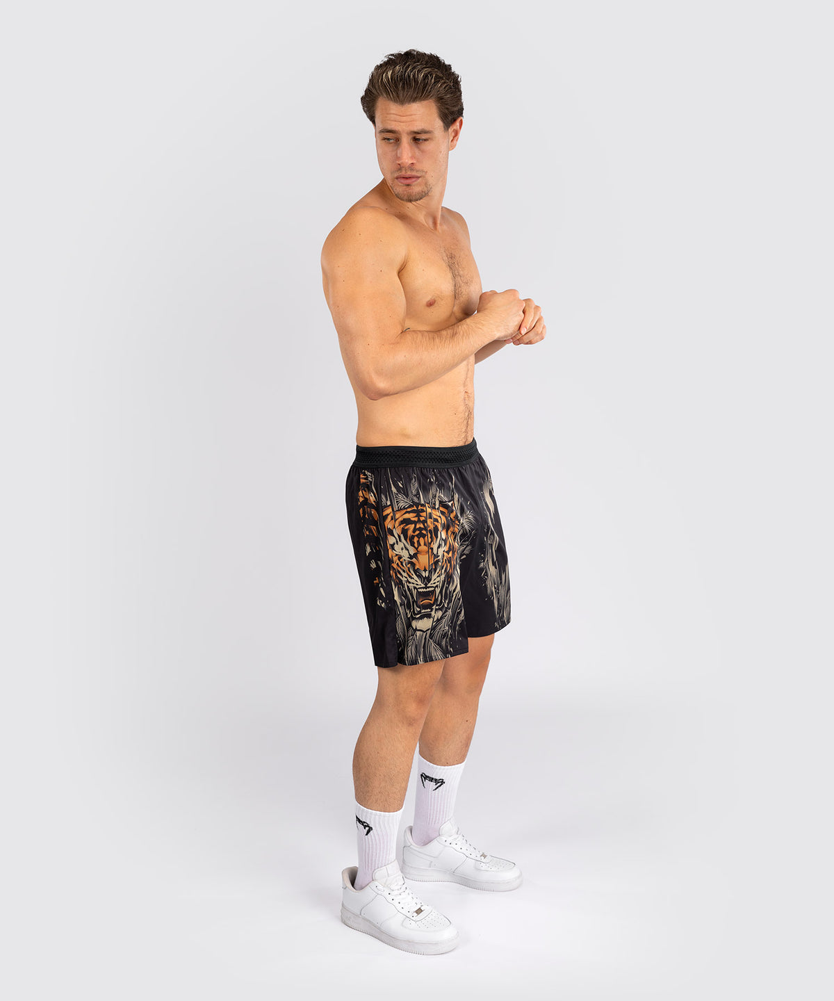 Venum Tiger Pantalones Cortos de Entrenamiento para Hombre - Negro/Naranja Neón