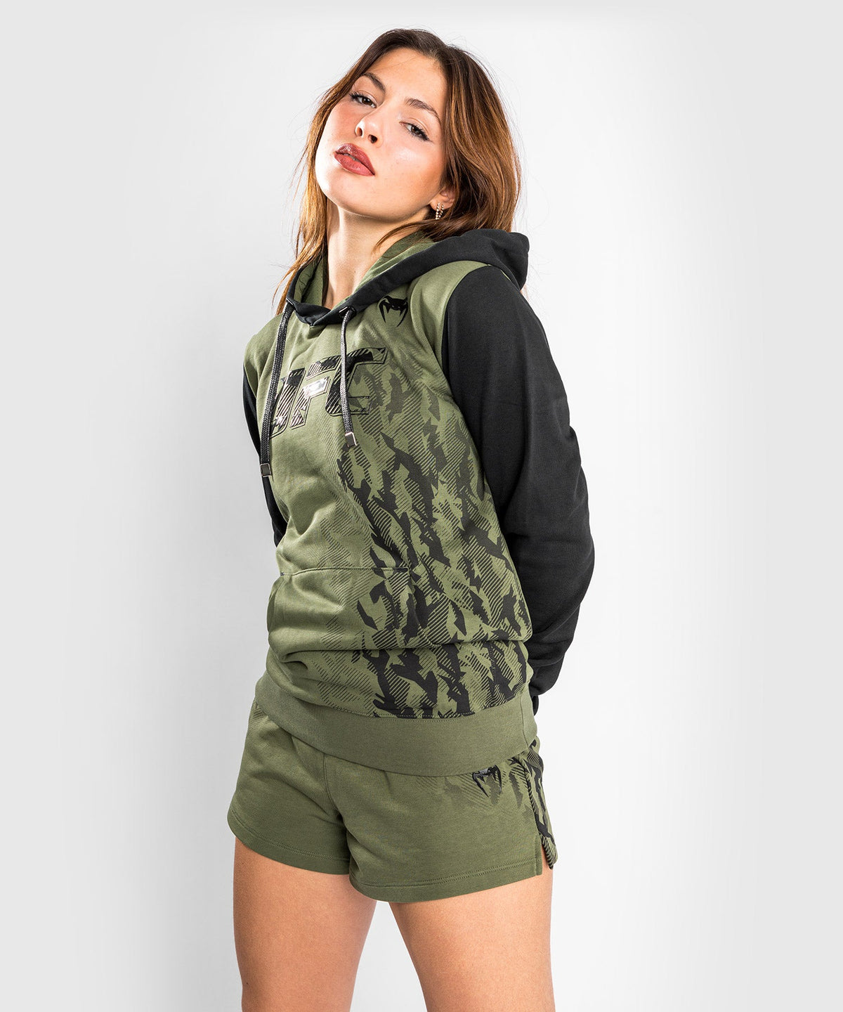 Frauen UFC Venum Authentic Fight Week Kapuzenpullover - Khaki