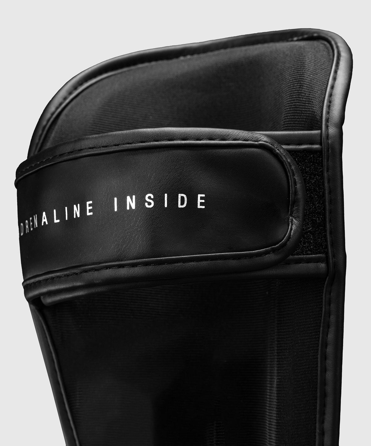 Venum Contender 1.5 Schienbeinschoner - Schwarz/Weiß