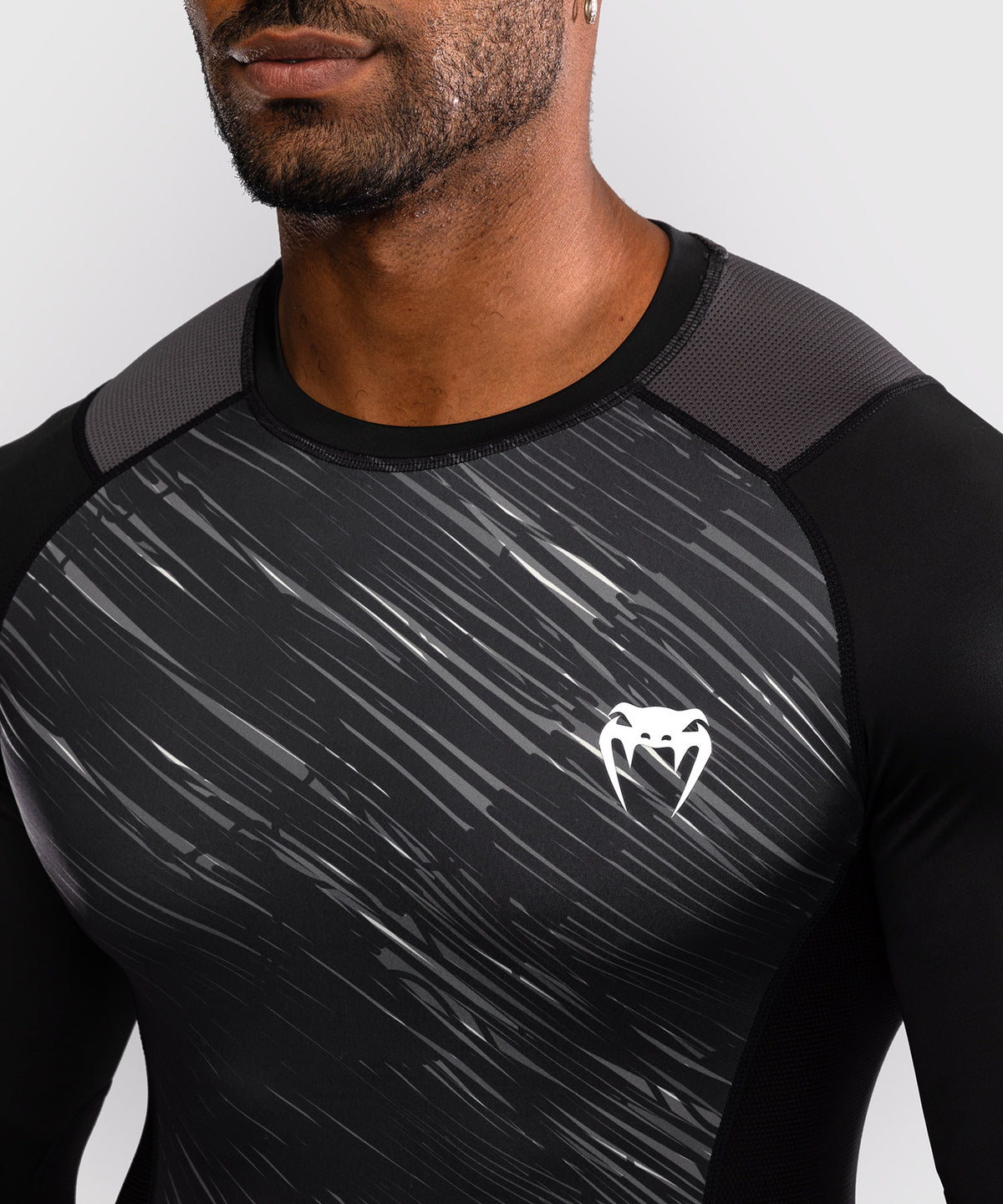 Venum Rapid Rashguard de Manga Larga - Negro/Gris Tormenta