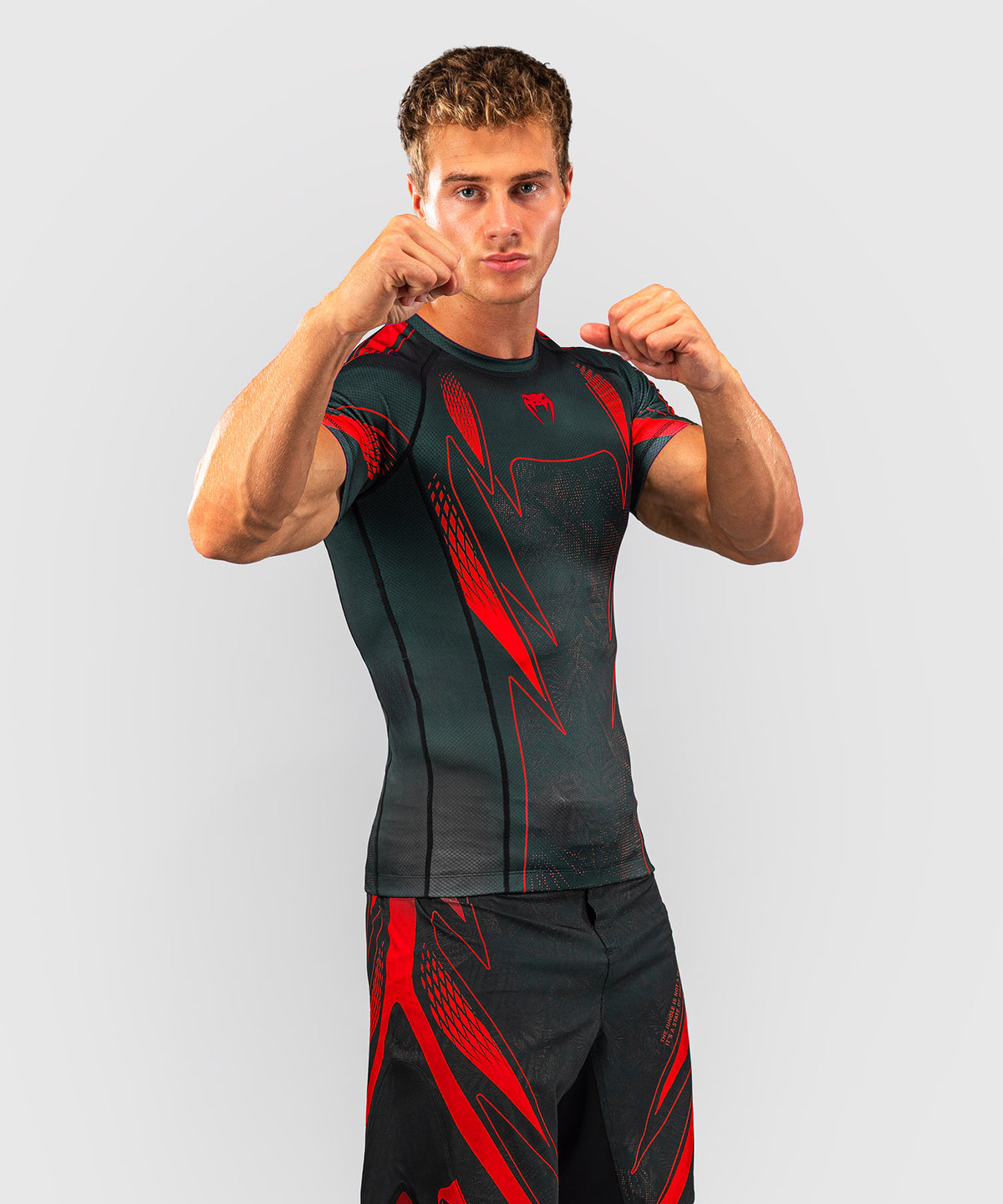 Venum Amazonia Reborn Maglia a compressione a maniche corte - Nero/Rosso