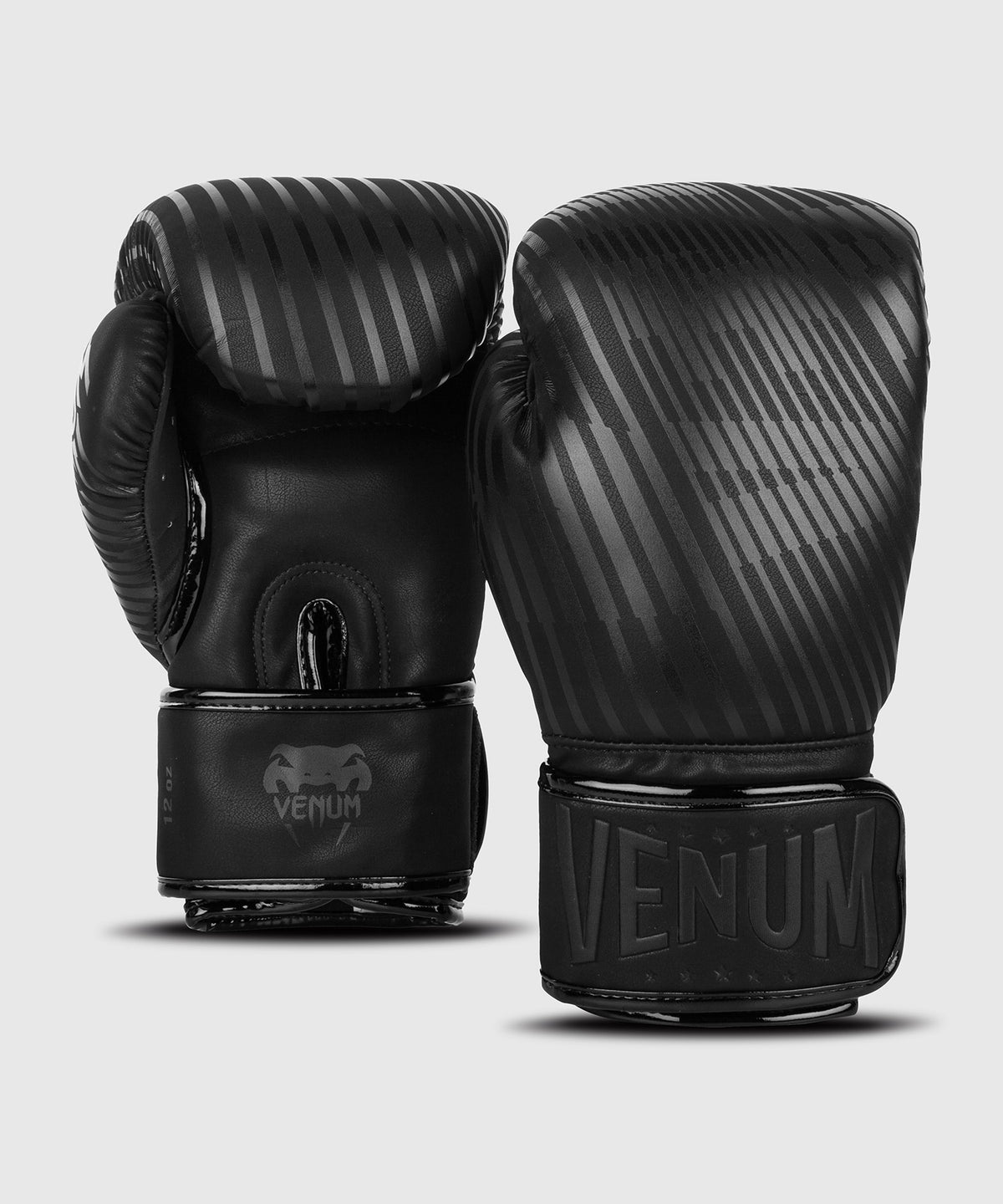 Guantoni da boxe Venum Plasma - Neri/Neri