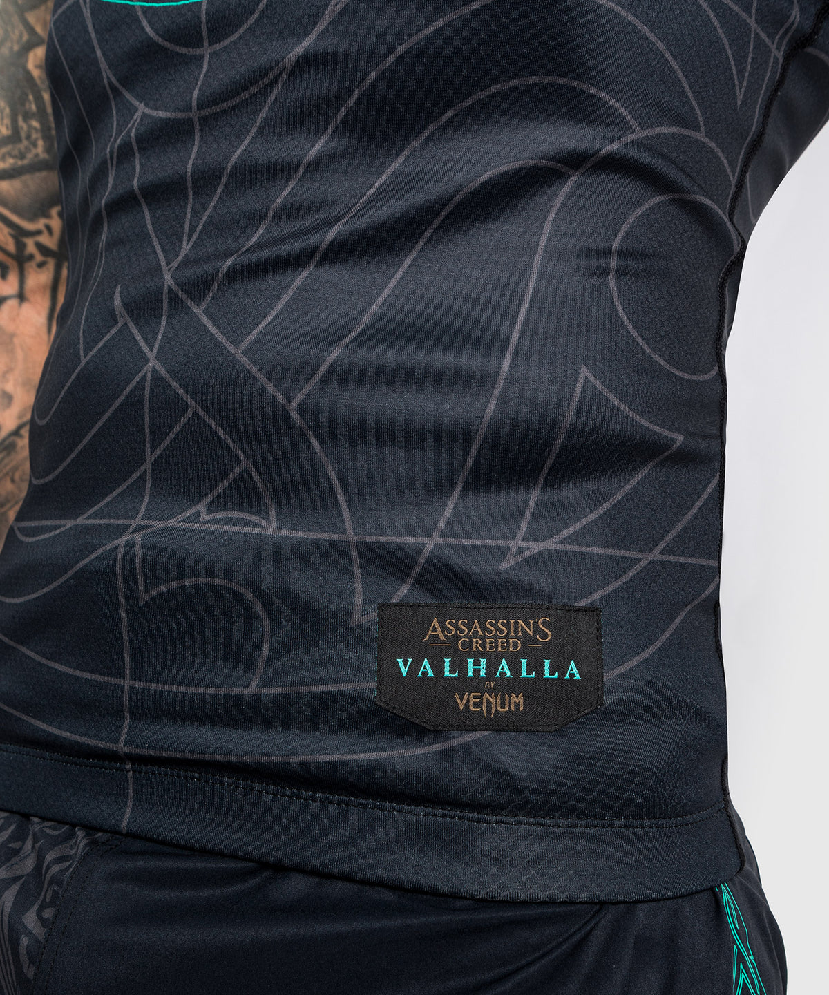 Rashguard Venum Assassin's Creed Reloaded - Mangas cortas - Negro