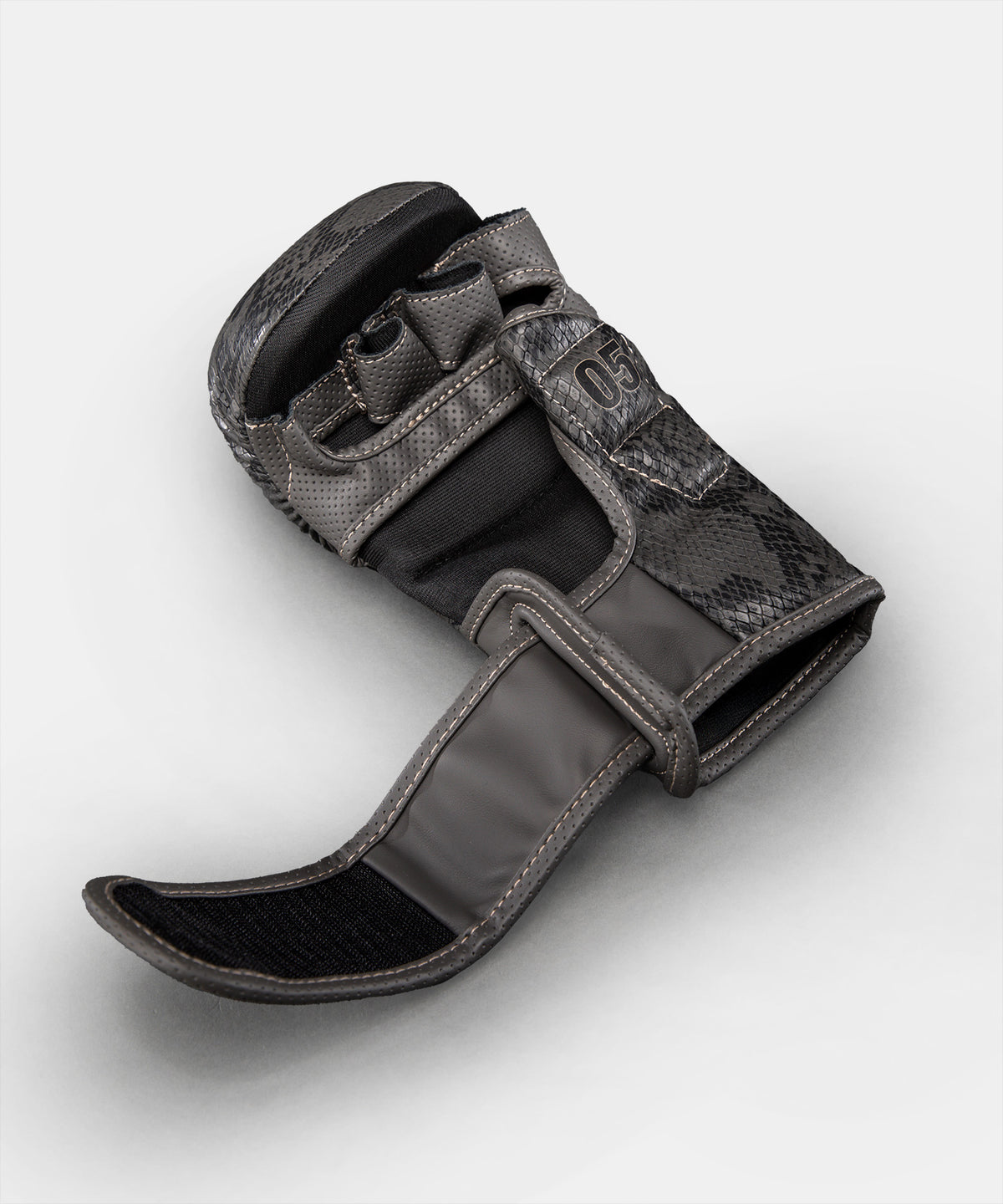 Venum Impact Evo Scales MMA-Sparringhandschuhe - Dunkelgrau