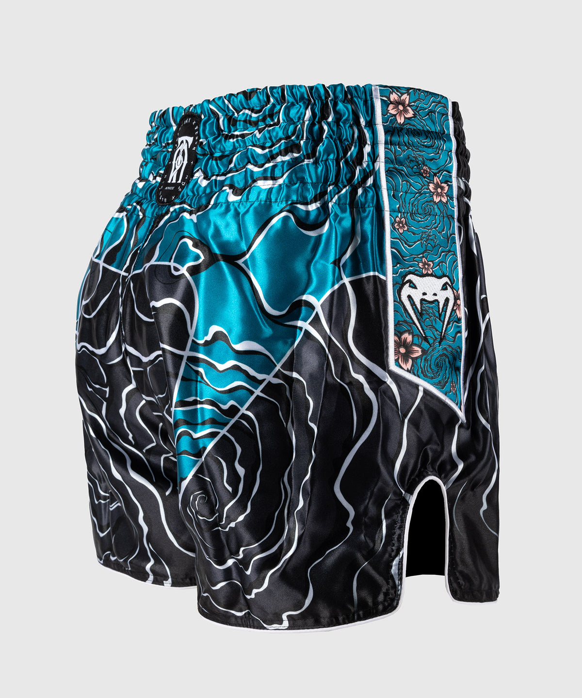 Venum x Tawanchay Muay Thaï Shorts – Schwarz/Weiß