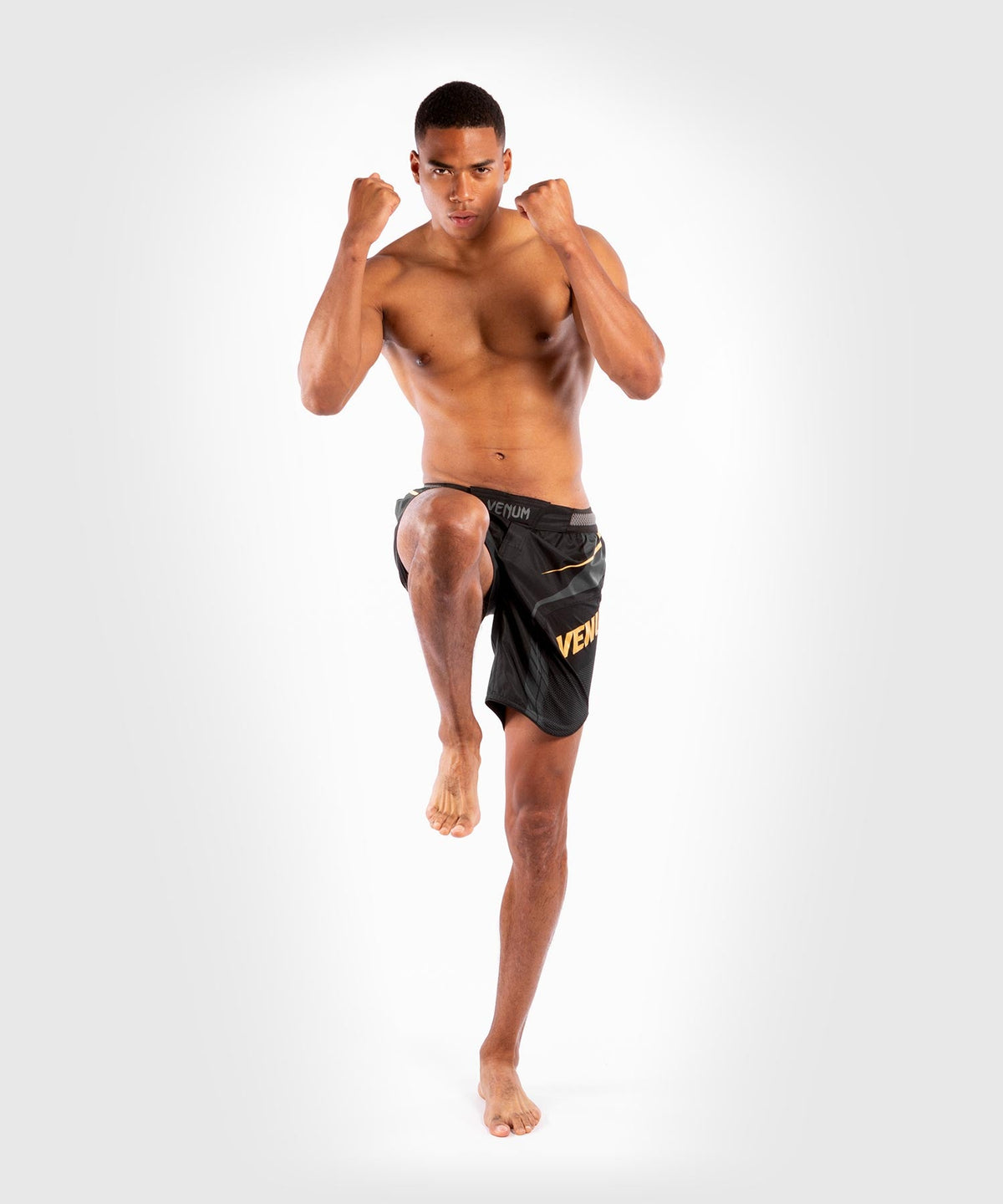 Venum Athletics Fightshorts - Schwarz/Gold