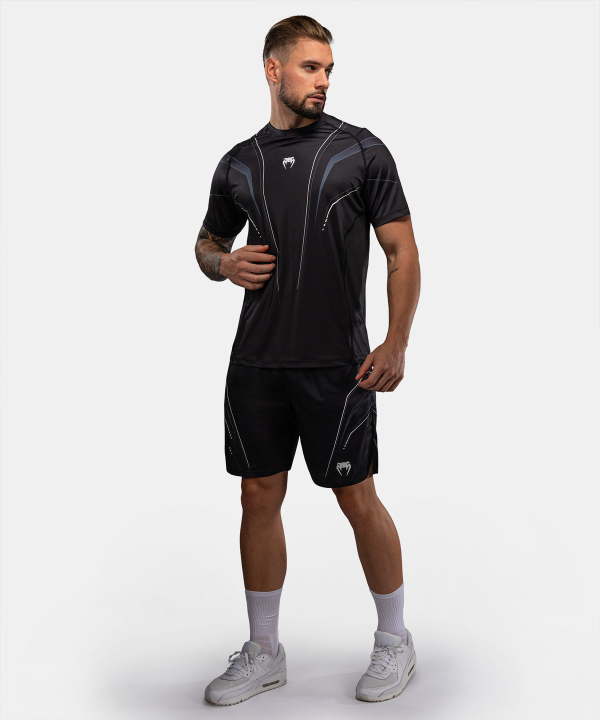 Venum Streamline Camiseta Dry Tech – Negro/Blanco