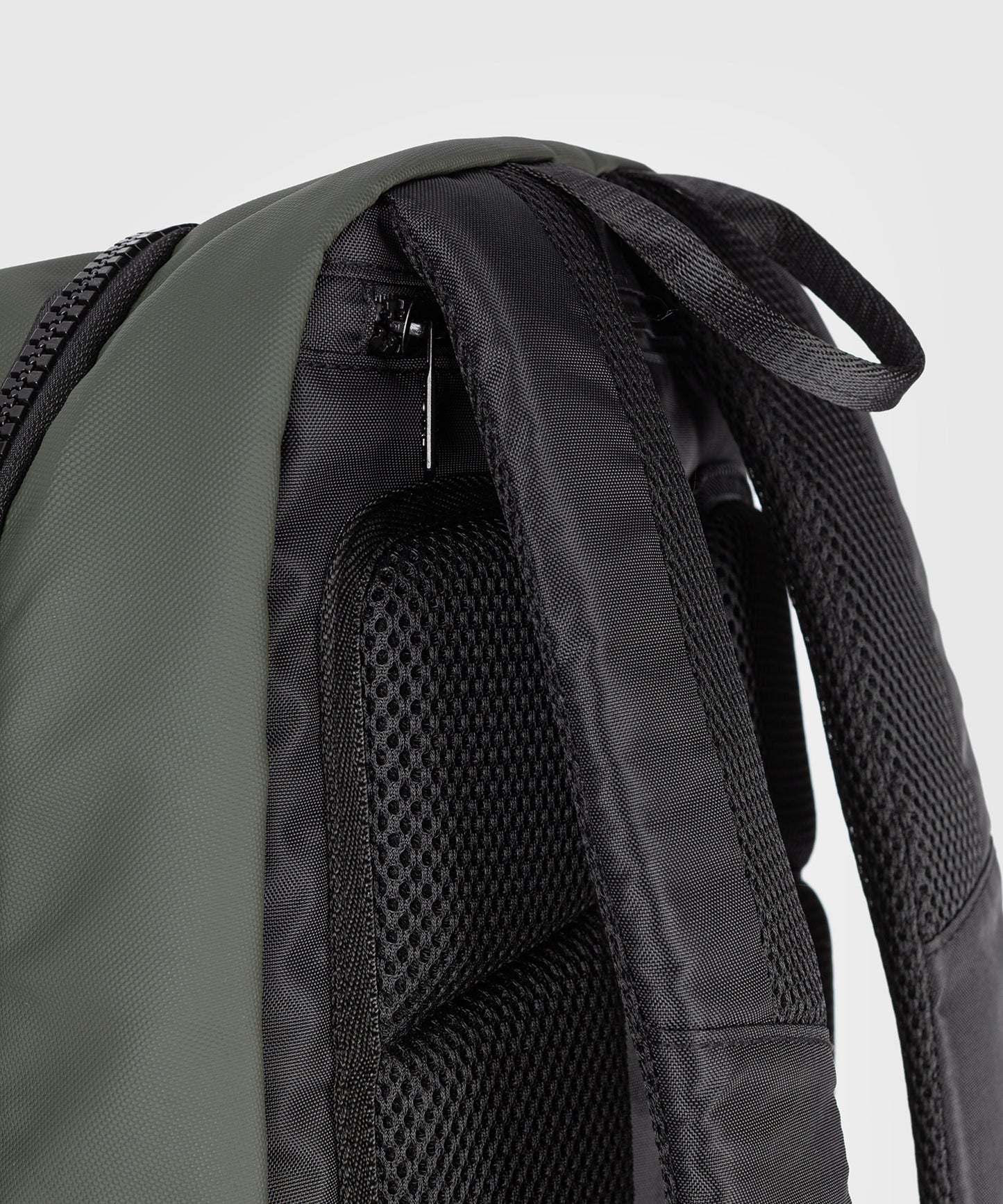 Venum Evo 2 Zaino (20-25L) – Nero/Kaki