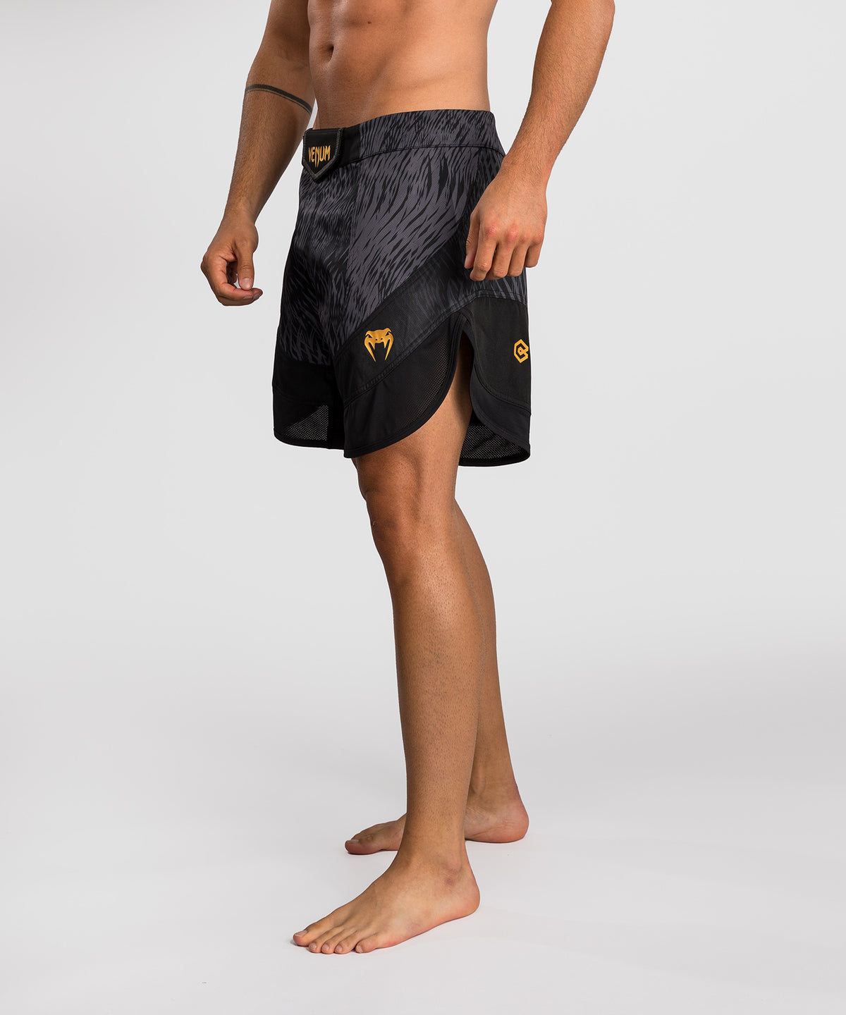 Venum x Chimaev Fightshorts - Black/Grey