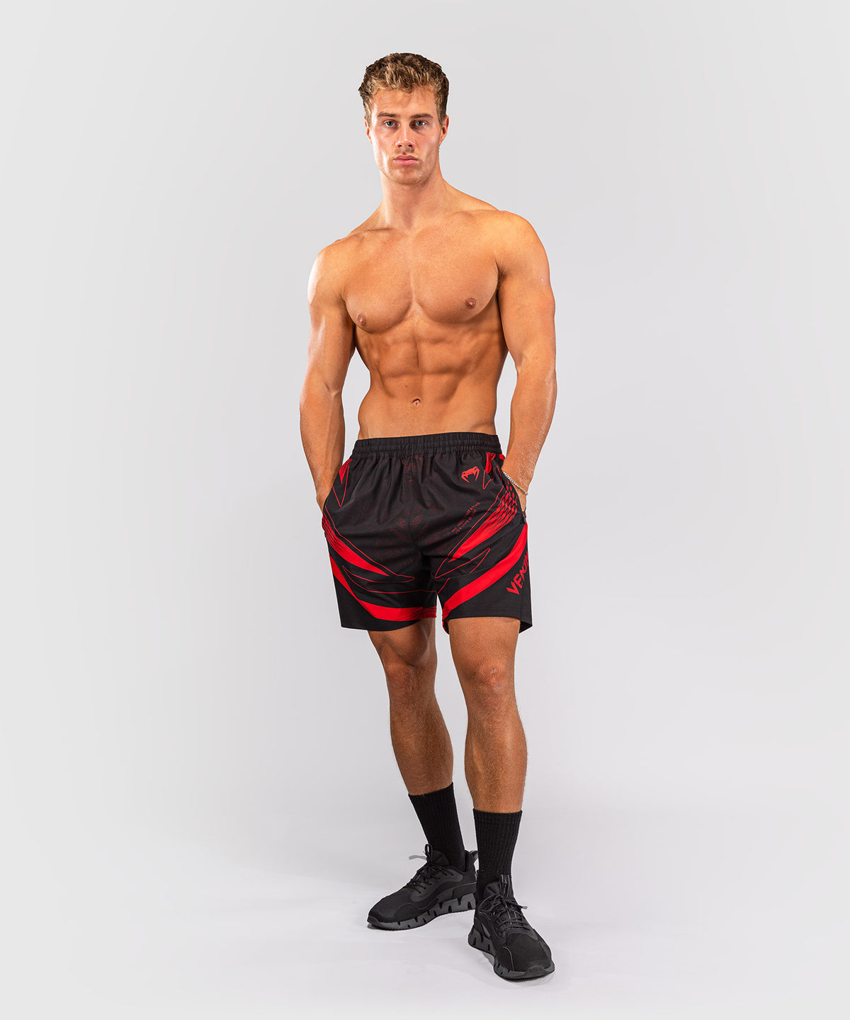 Venum Amazonia Reborn Pantalón corto de entrenamiento - Negro/Rojo