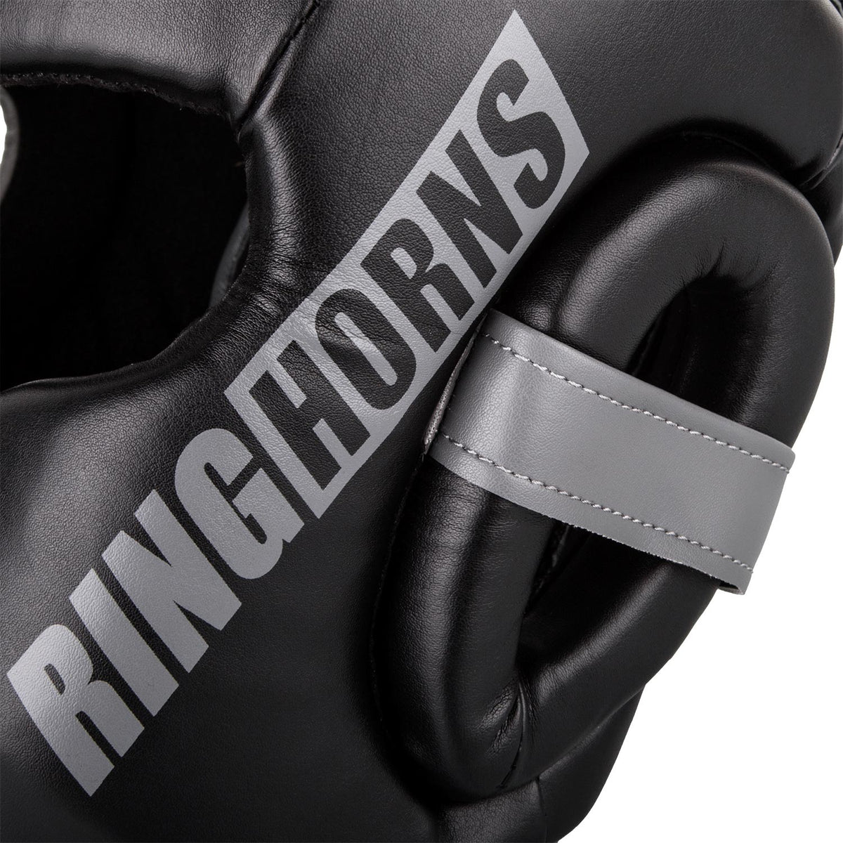 Ringhorns Charger by Venum Headgear – Nero