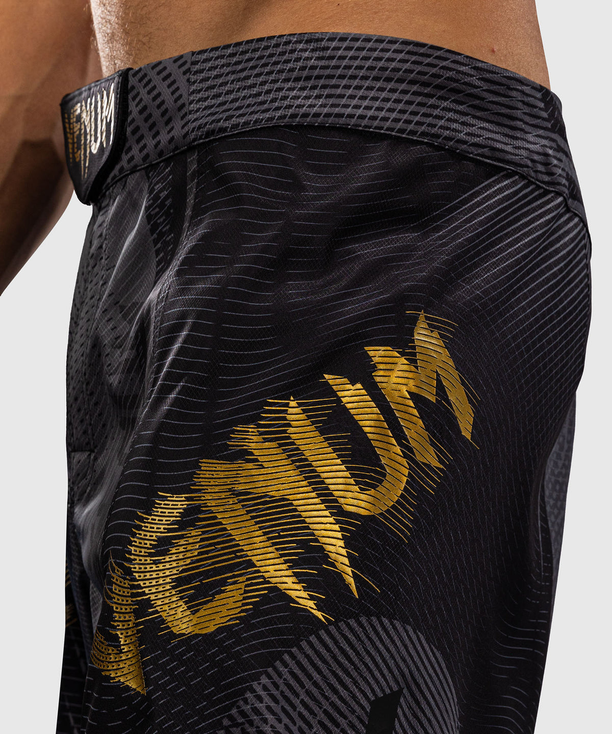 Short de Combat Venum Galactic 3.0 - Noir/Or