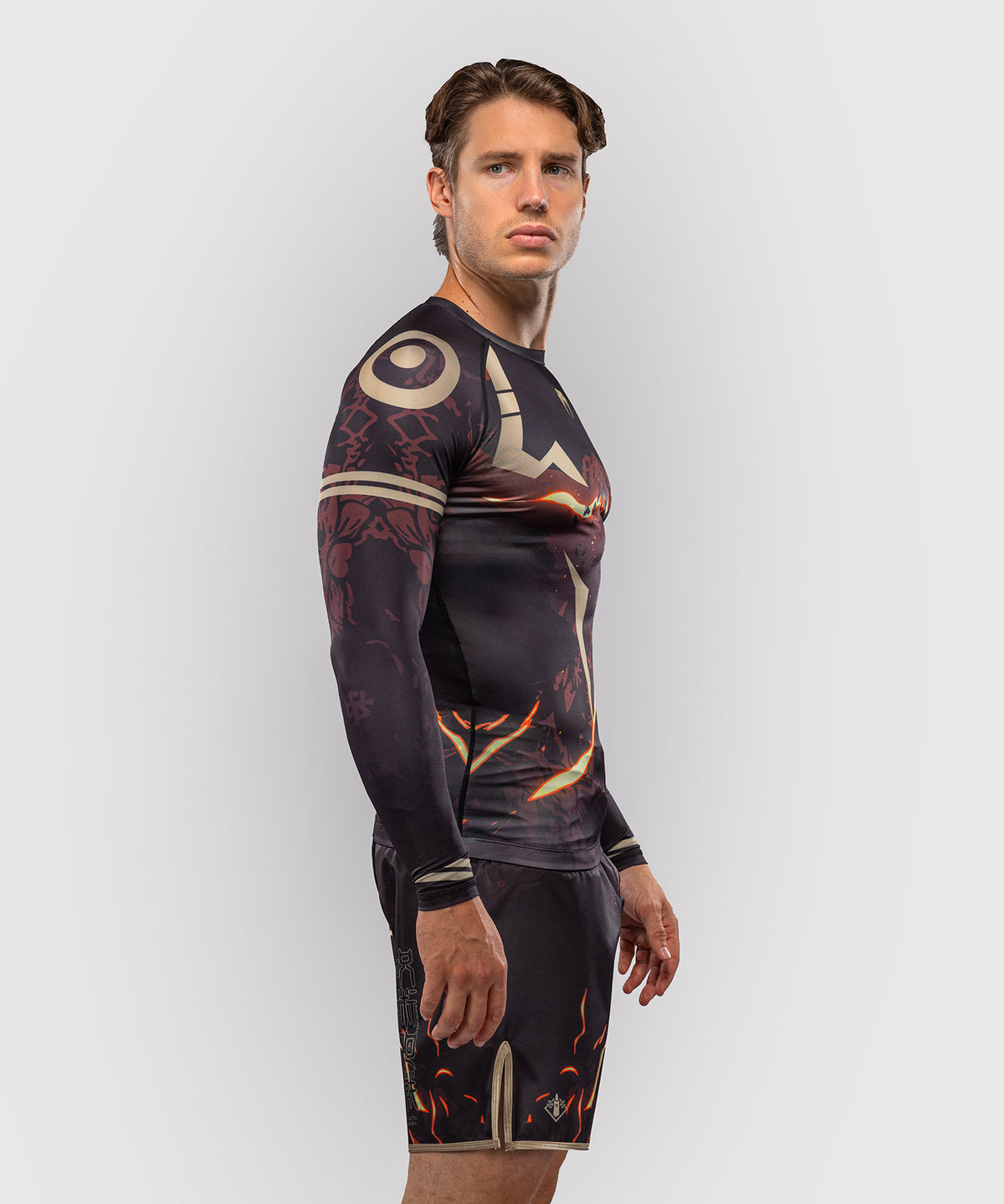 Jujutsu Kaisen x Venum Sukuna Langarm Rashguard – Schwarz/Beige