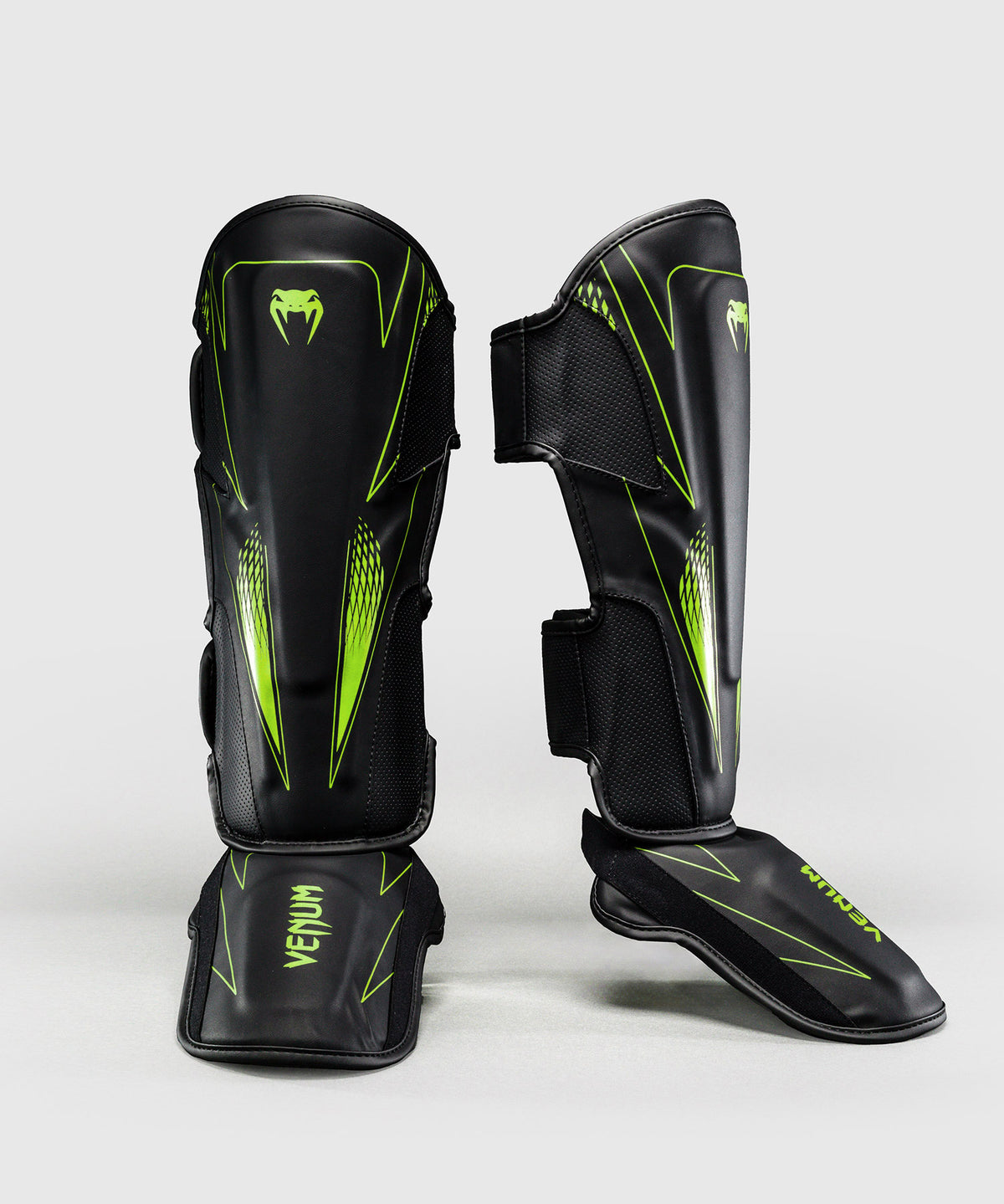 Venum Amazonia Reborn Espinilleras - Negro/Verde
