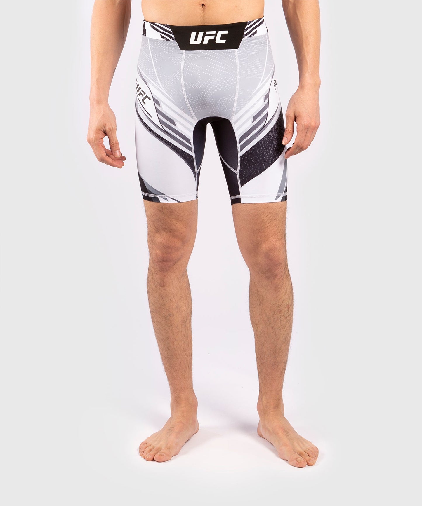 Venum Pro Line Herren UFC Kompressionsshorts - Weiß