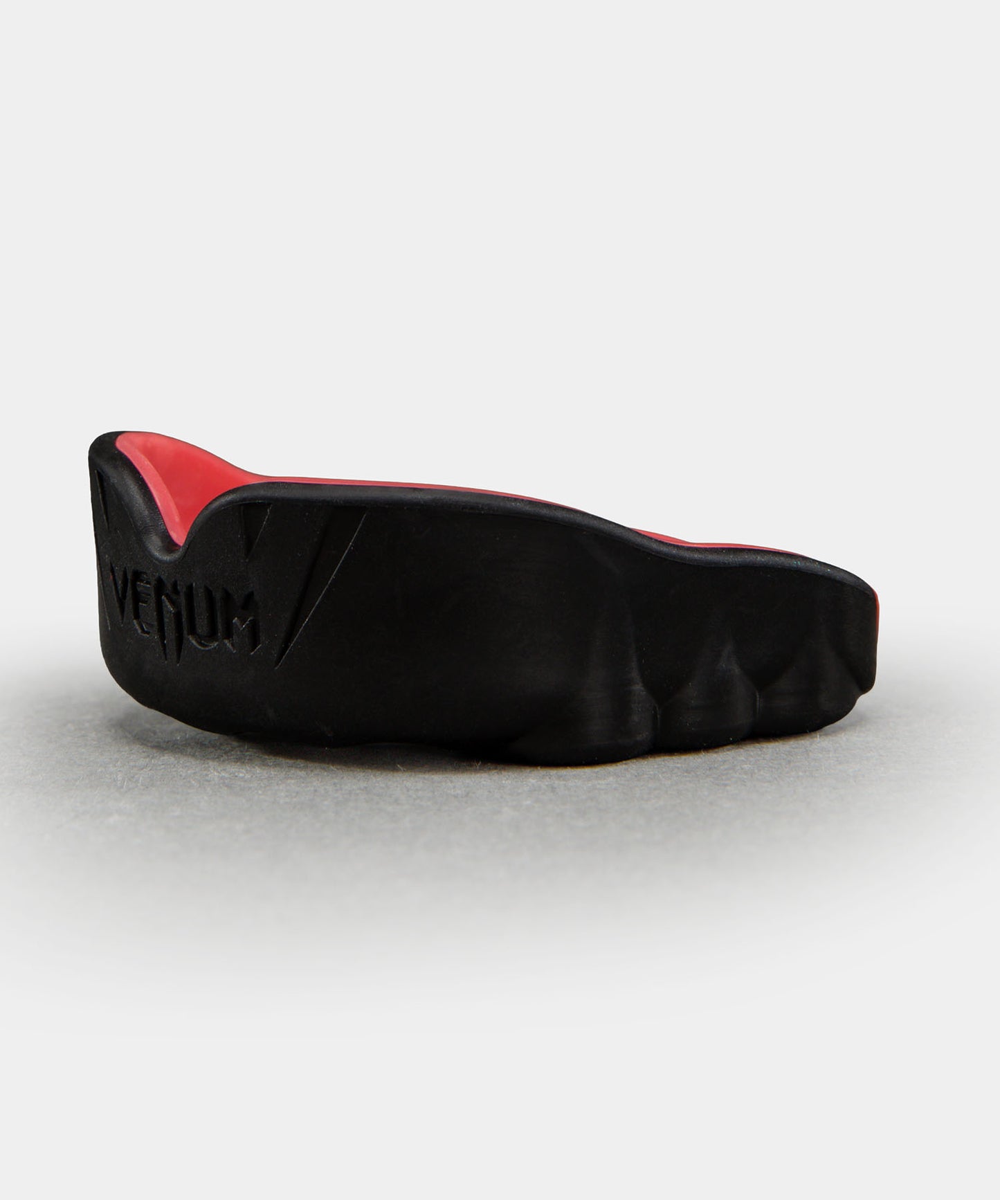 Venum Challenger Mouthguard - Black/Corail