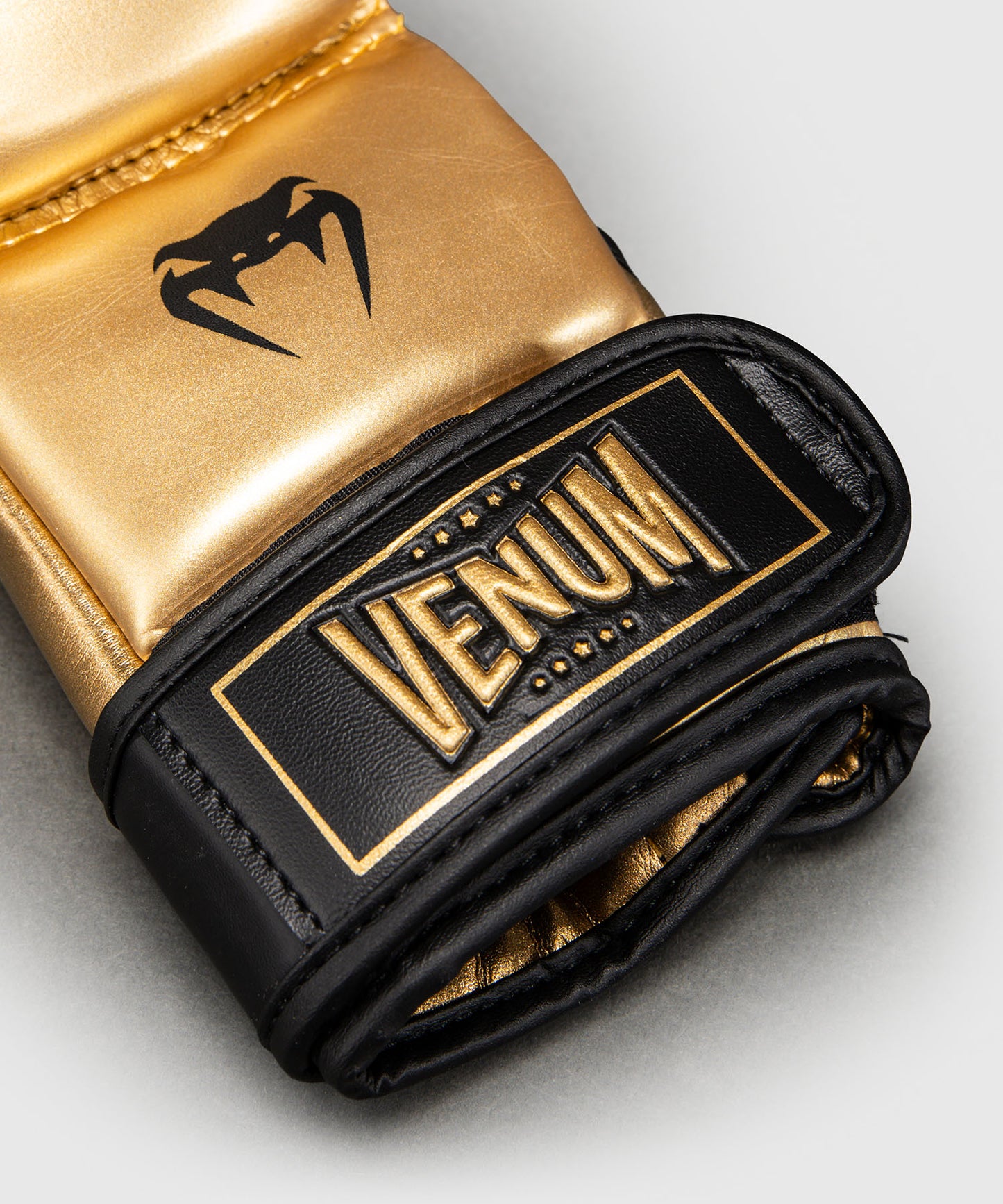 Venum Attack 2.0 Sparringhandschuhe – Gold/Schwarz