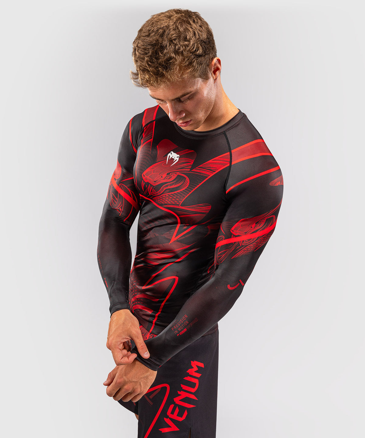 Venum Crimson Viper 2.0 Rashguard a maniche lunghe - Nero/Rosso