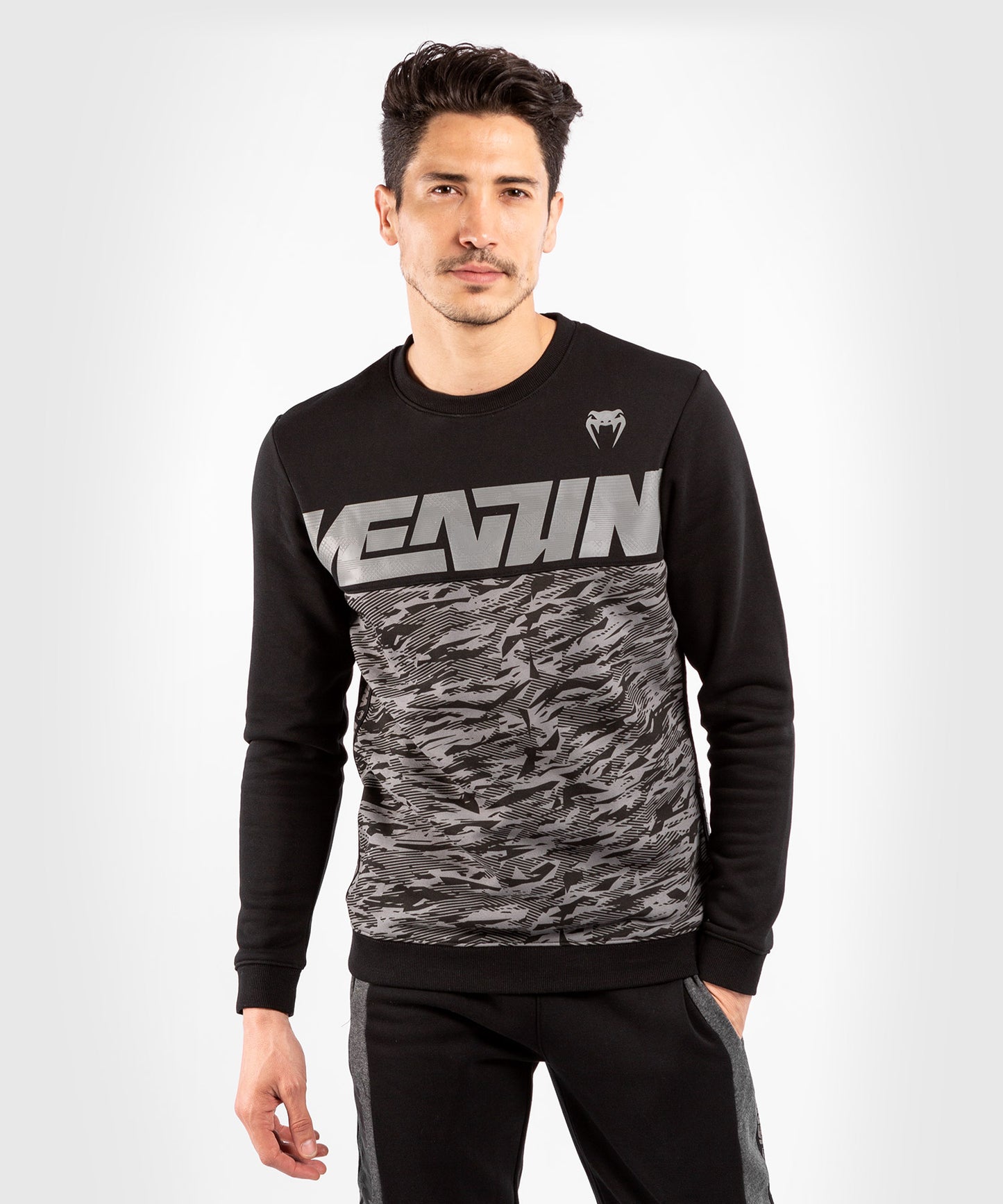Venum Connect Sudadera Cuello Redondo – Negro/Camuflaje Oscuro