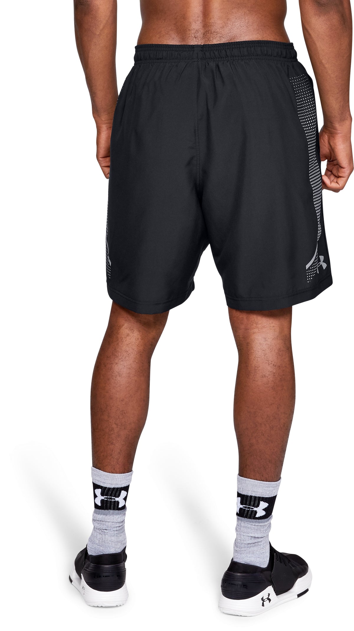 Under Armour Woven Graphic Shorts – Negro 2