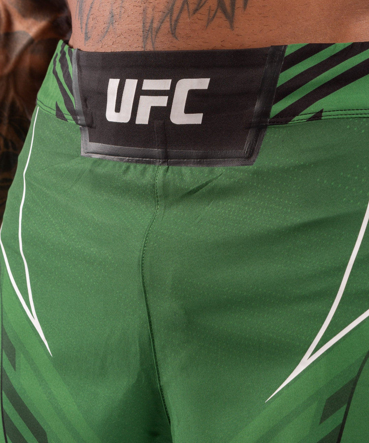 UFC Männer Fightshorts Venum Authentic Fight Night Gladiator - Grün