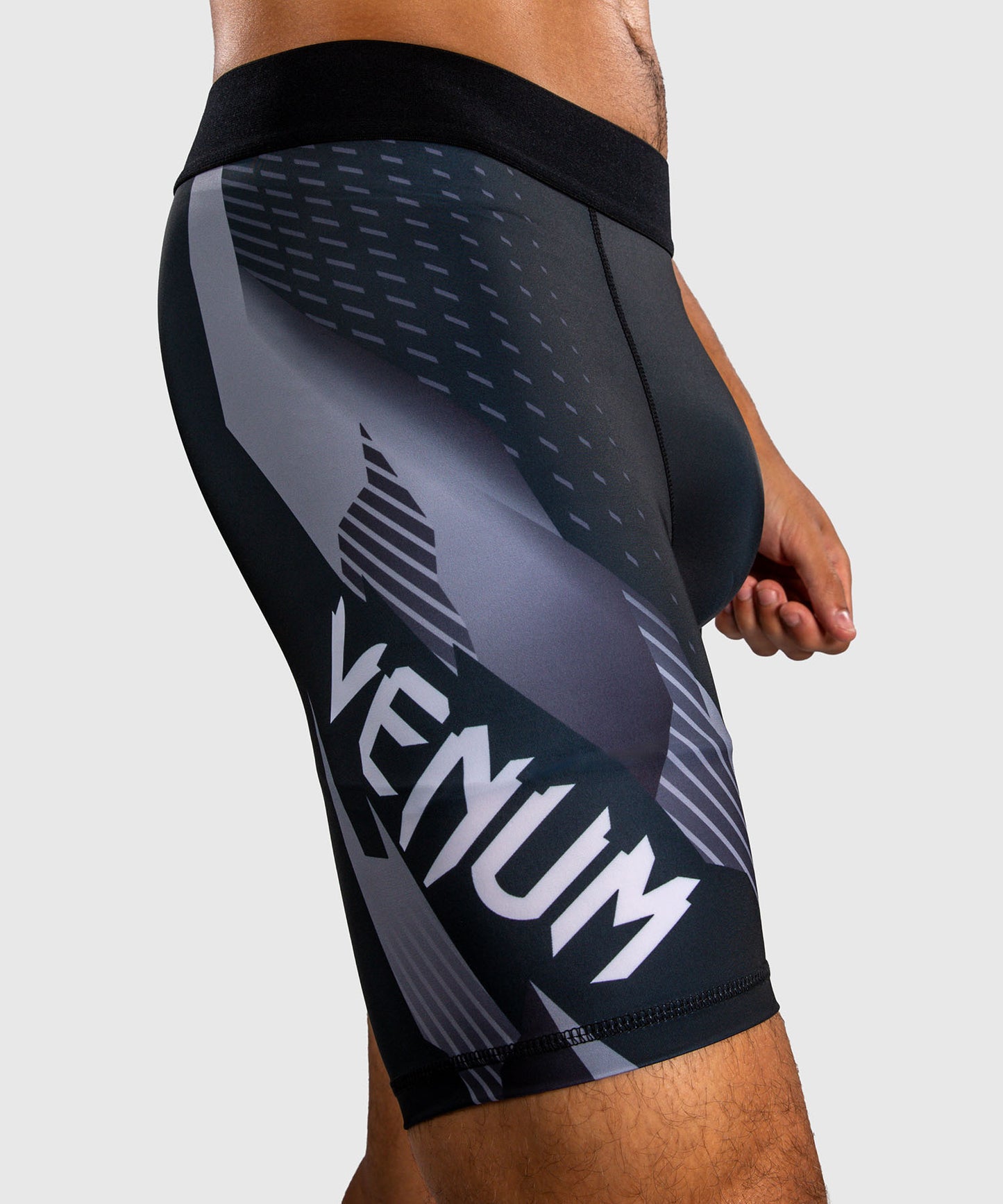 Short de Compression Venum No-Gi 6.0 - Noir/Blanc