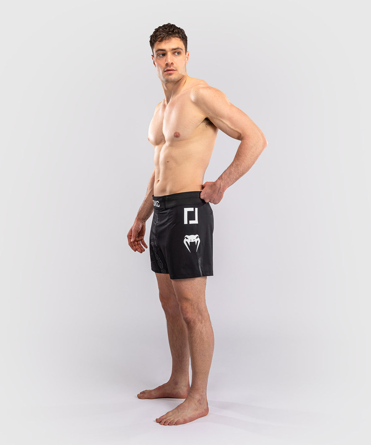 Karate Combat by Venum Pantaloncini da Combattimento – Nero/Grigio