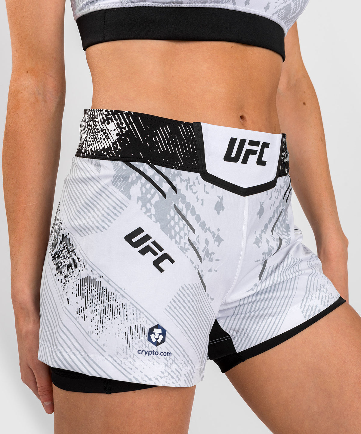 Short de Combat pour Femmes UFC Adrenaline by Venum Authentic Fight Night - Blanc