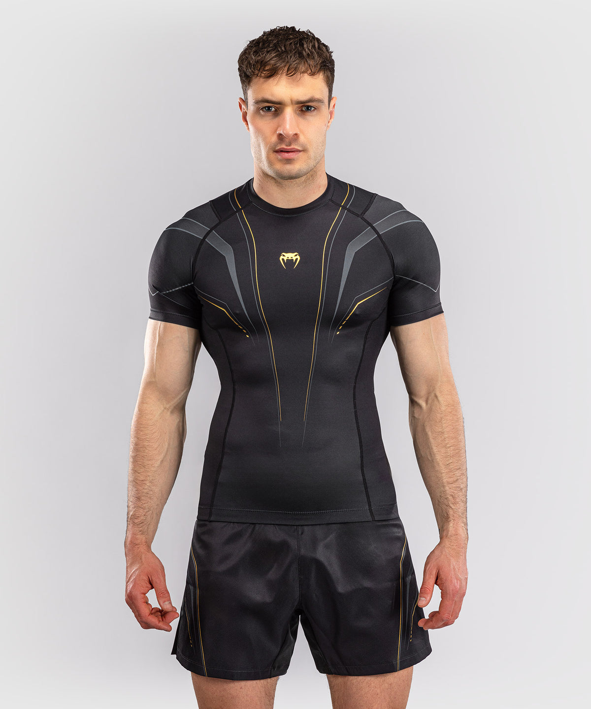 Venum Streamline Rashguard a Maniche Corte – Nero/Oro