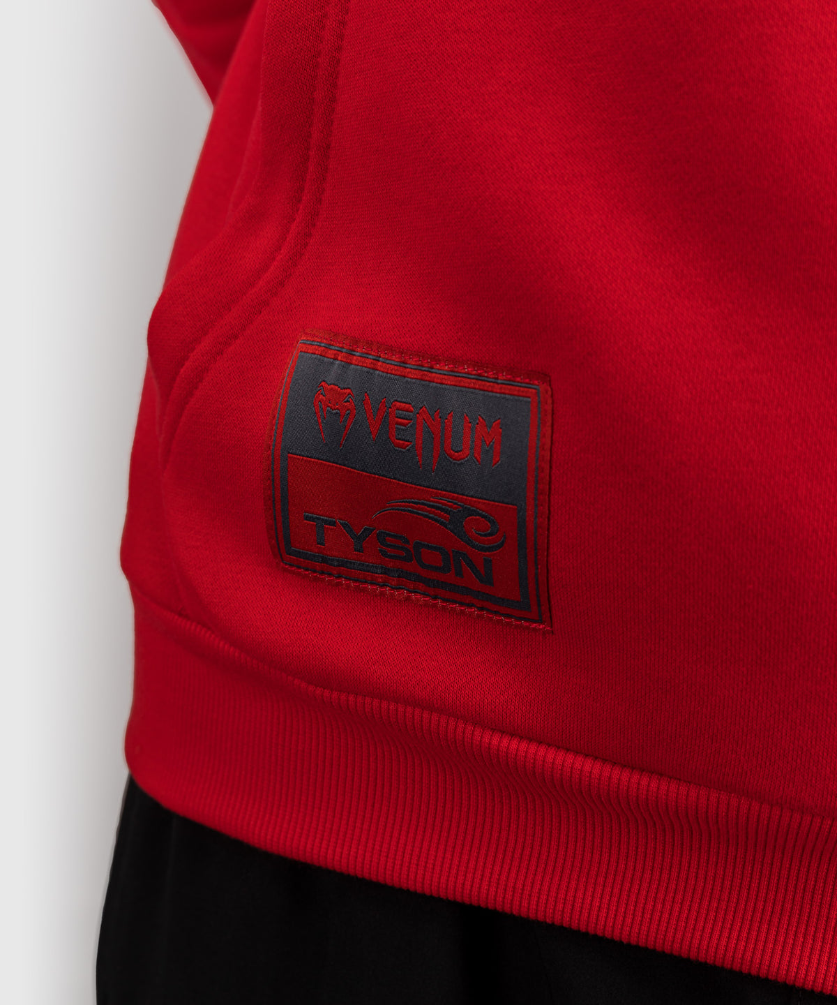 Venum x Mike Tyson Felpa con Cappuccio - Rosso Intenso/Nero Profondo